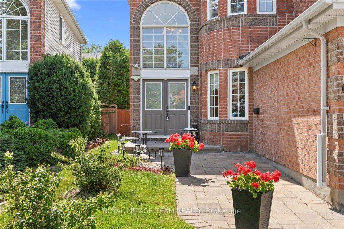 61 Shirley's Brook Drive, Kanata, ON K2K 3M8 photo 4