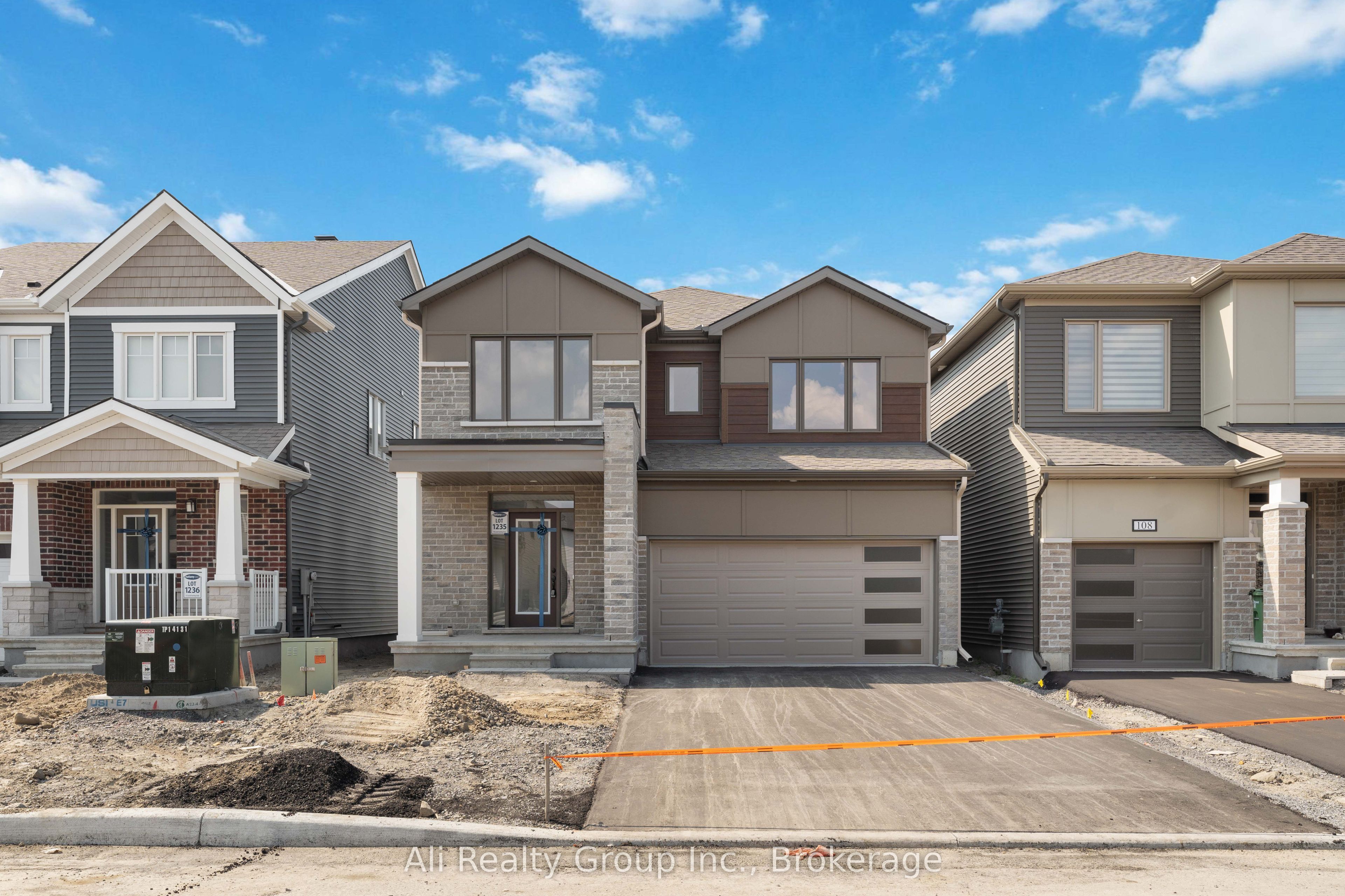 110 YEARLING Circle, Stittsville - Munster - Richmond, ON K0A 2Z0 photo 2