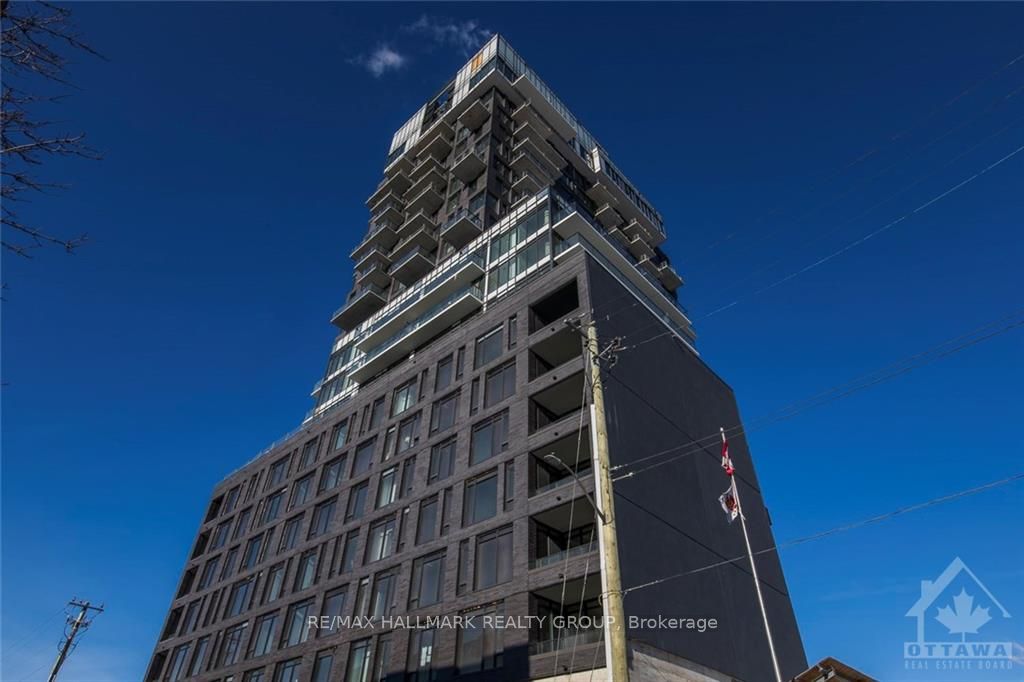 203 CATHERINE Street 902, Ottawa Centre, ON K2P 1J5