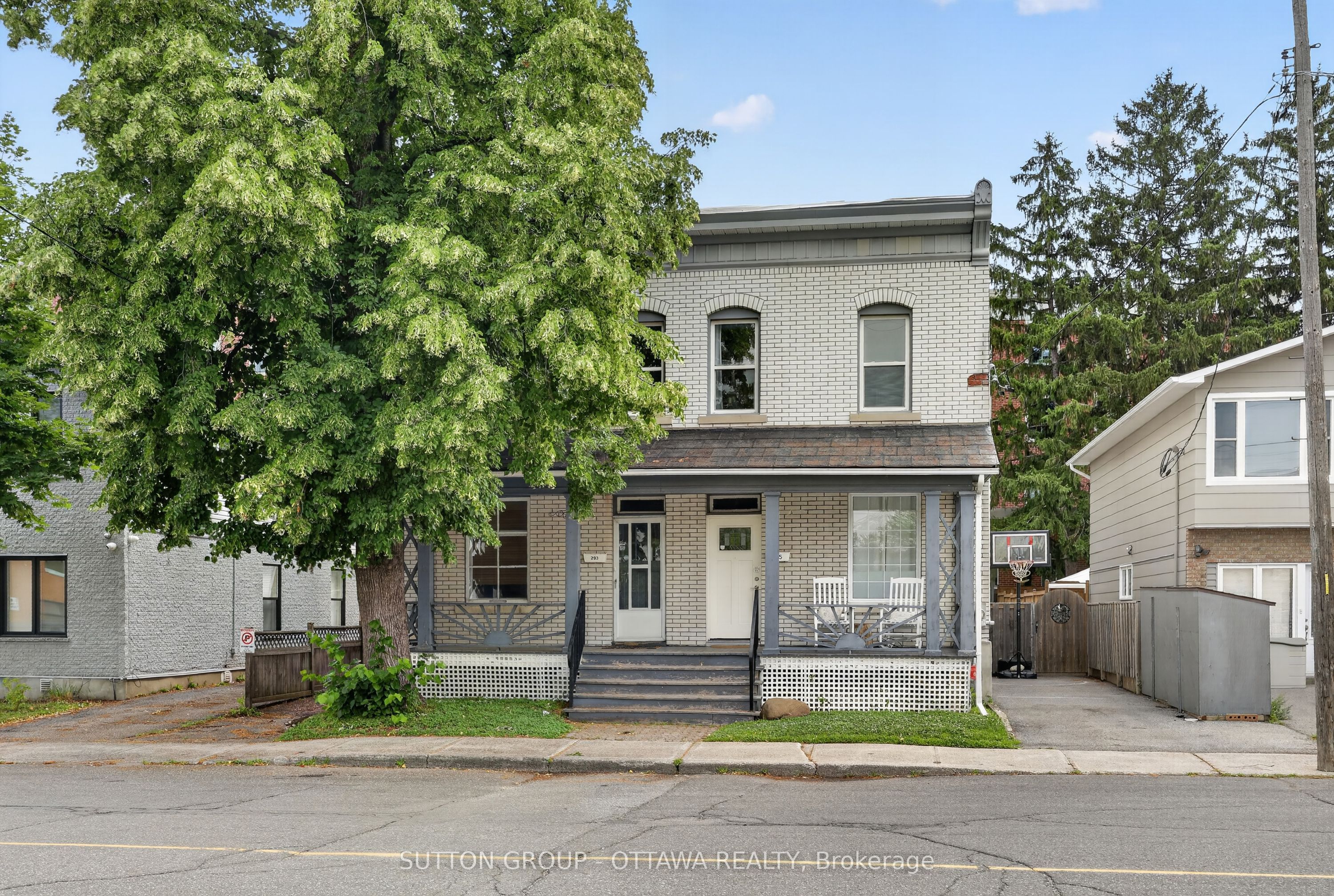 293 Olmstead Street, Vanier and Kingsview Park, ON K1L 7J9 photo 2