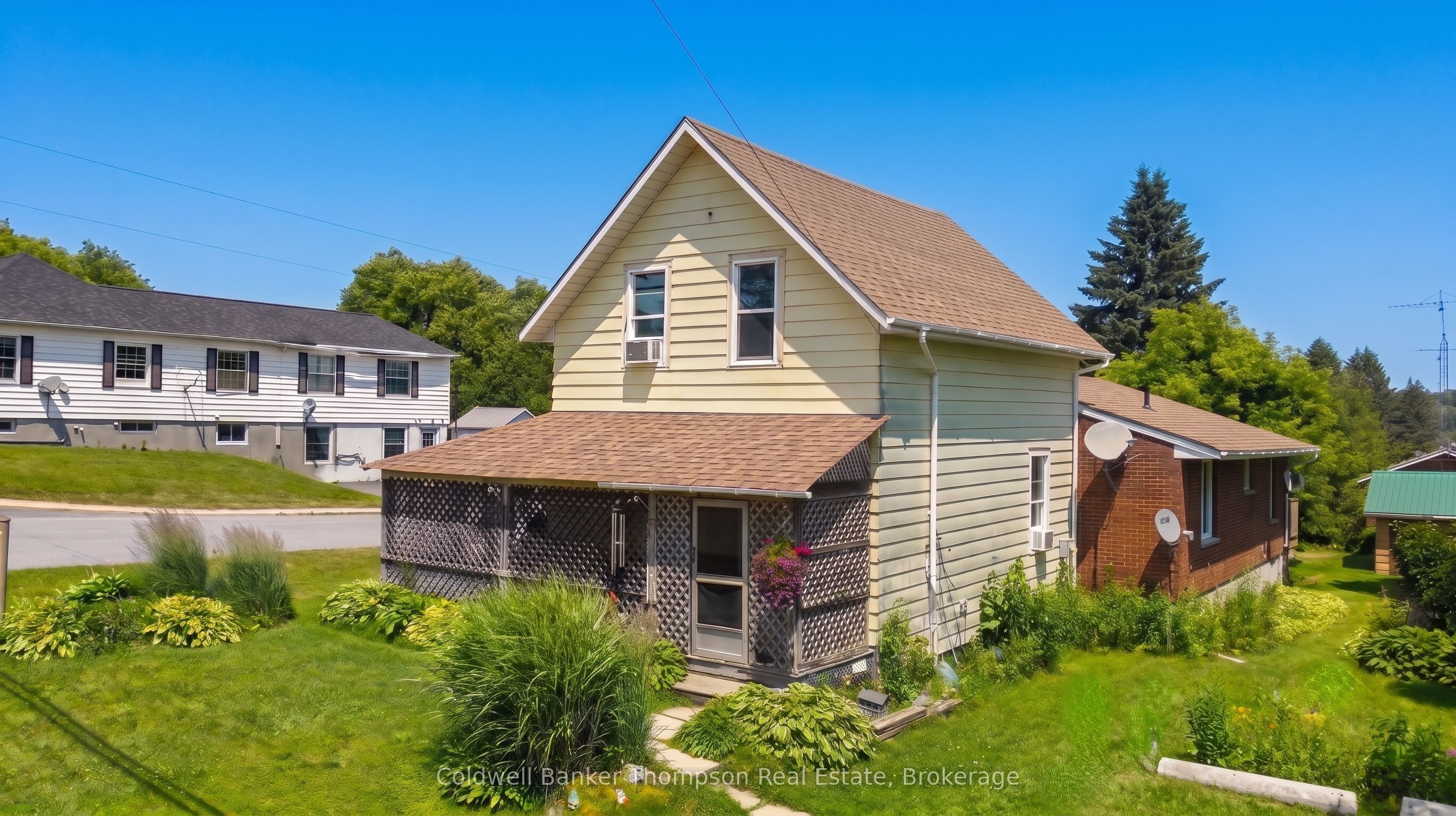 138 Main Street, Burk's Falls, ON P0A 1C0