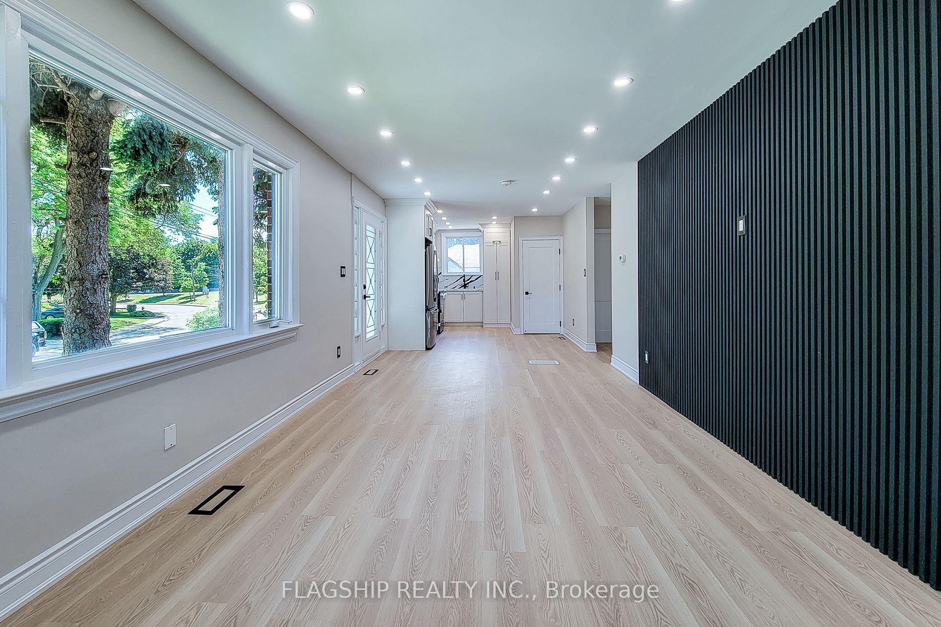 292 Glenholme Avenue, Hamilton, ON L8K 3M3 photo 4