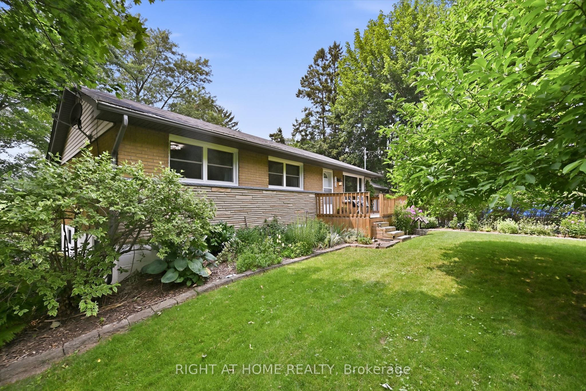 263 Weir's Lane, Hamilton, ON L9H 5E1 photo 3