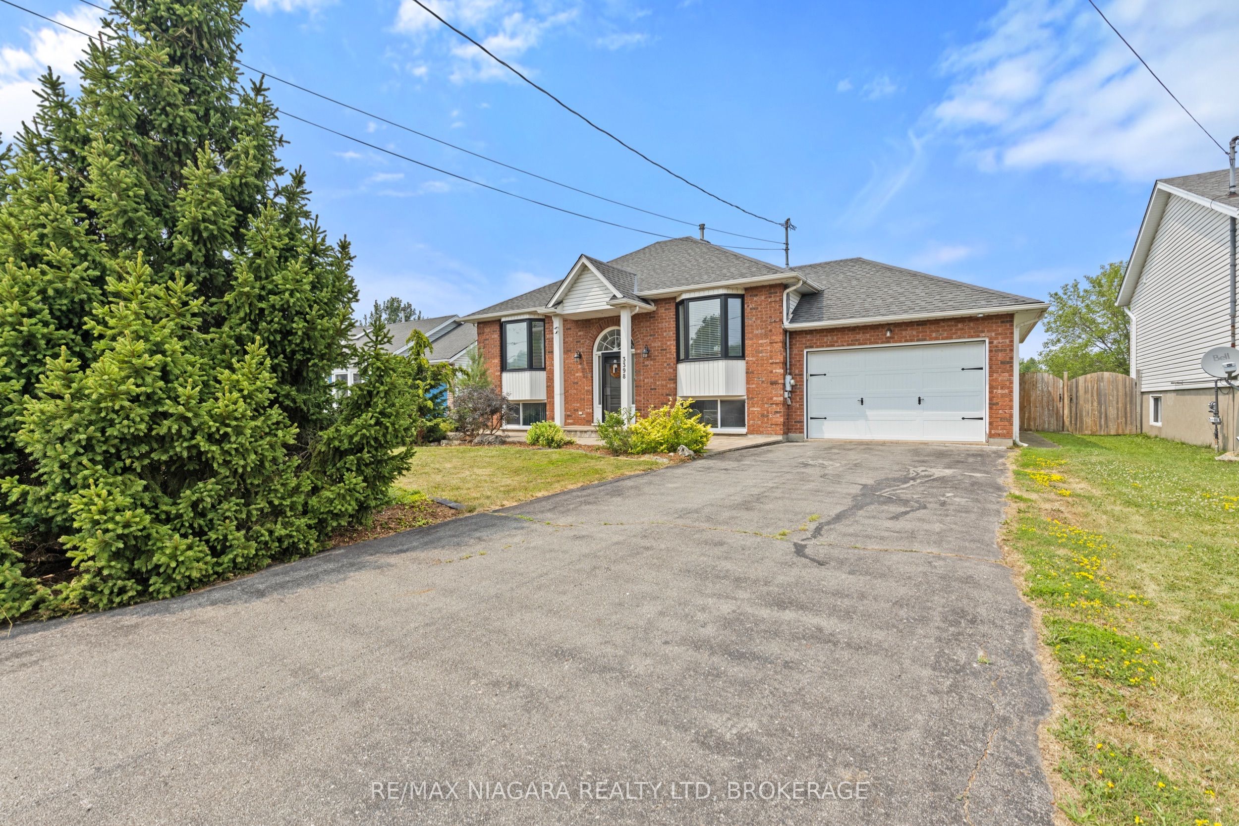 3398 Dominion Road, Fort Erie, ON L0S 1N0 photo 2