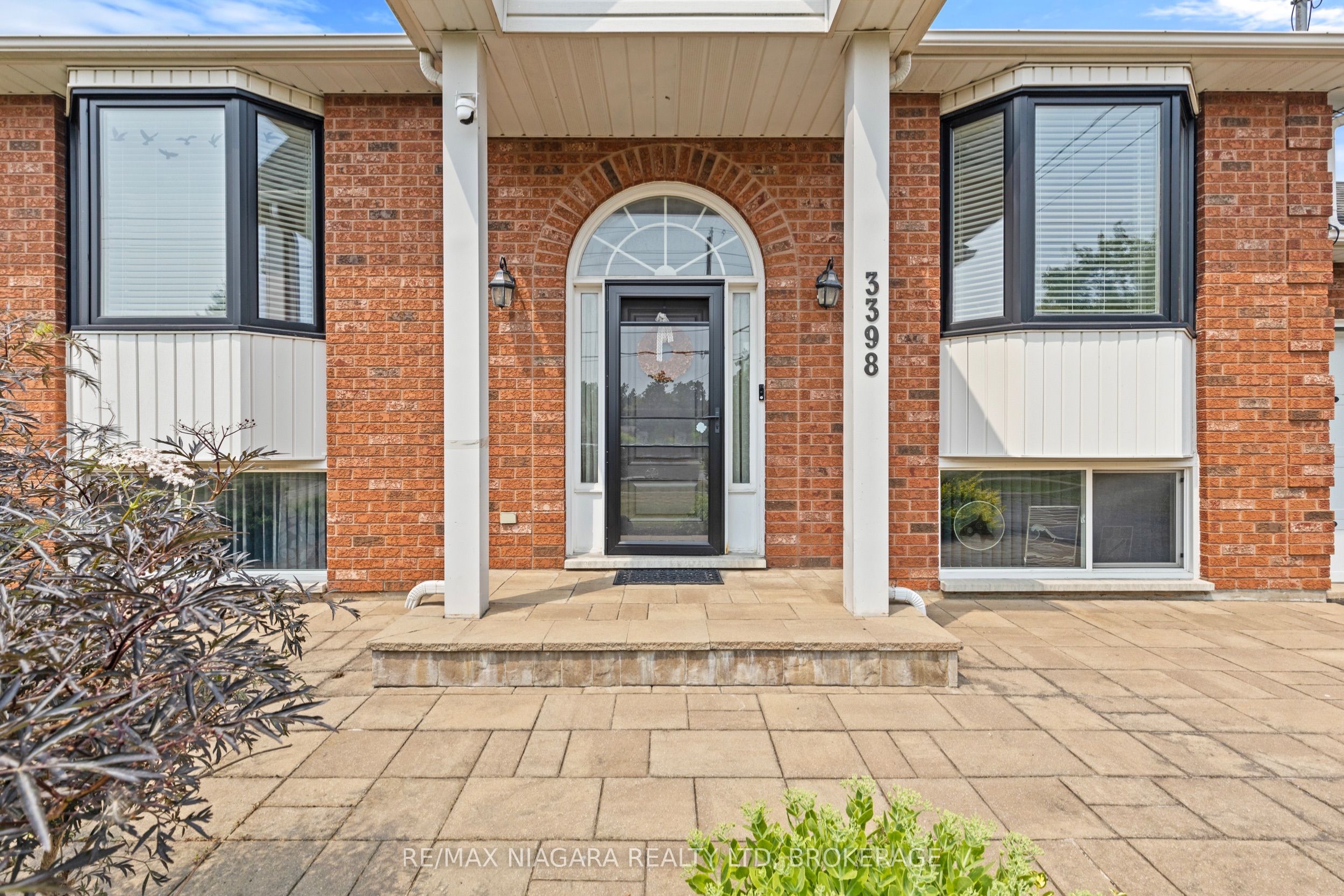 3398 Dominion Road, Fort Erie, ON L0S 1N0 photo 4