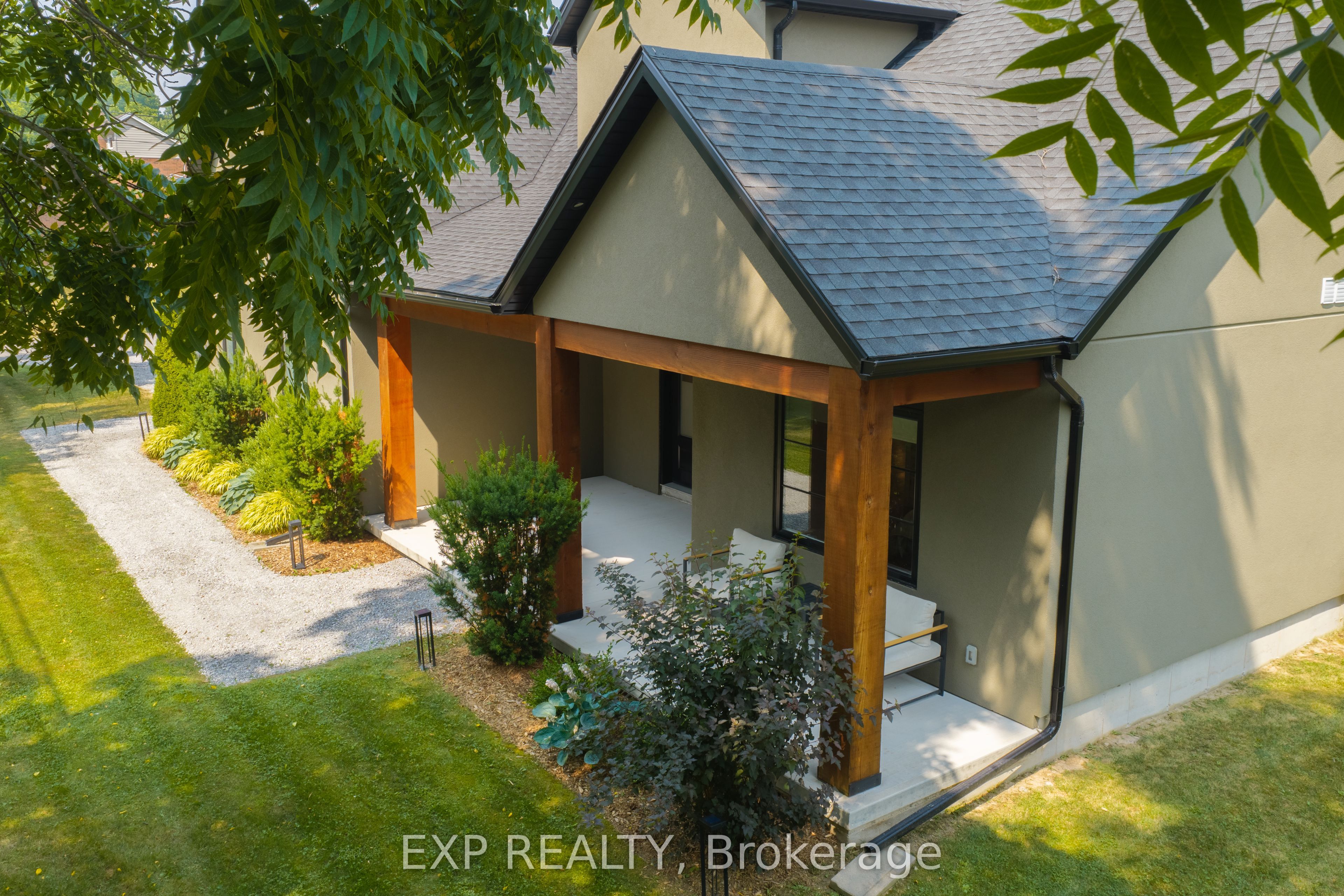 3001 Ozark Trail, Fort Erie, ON L0S 1N0 photo 3