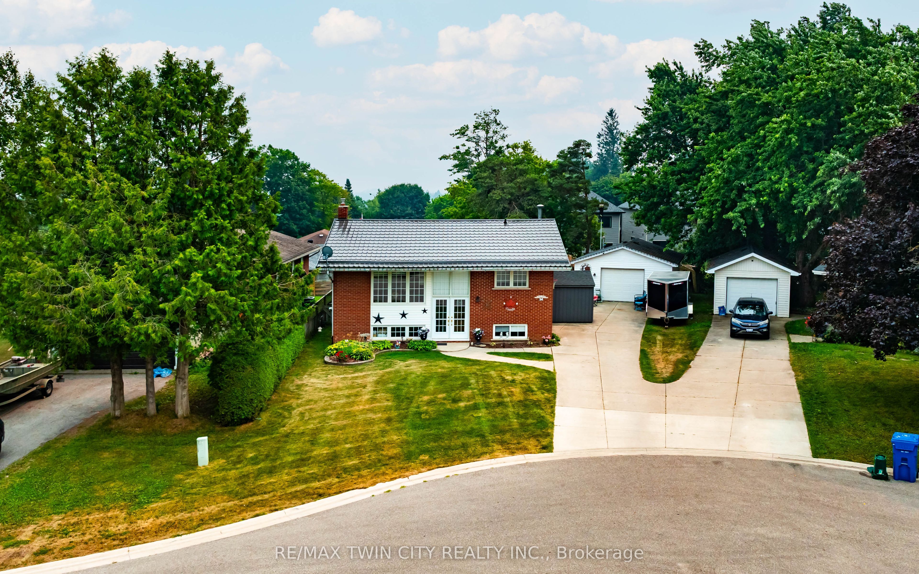 26 Baker Court, East Luther Grand Valley, ON L9W 5L6