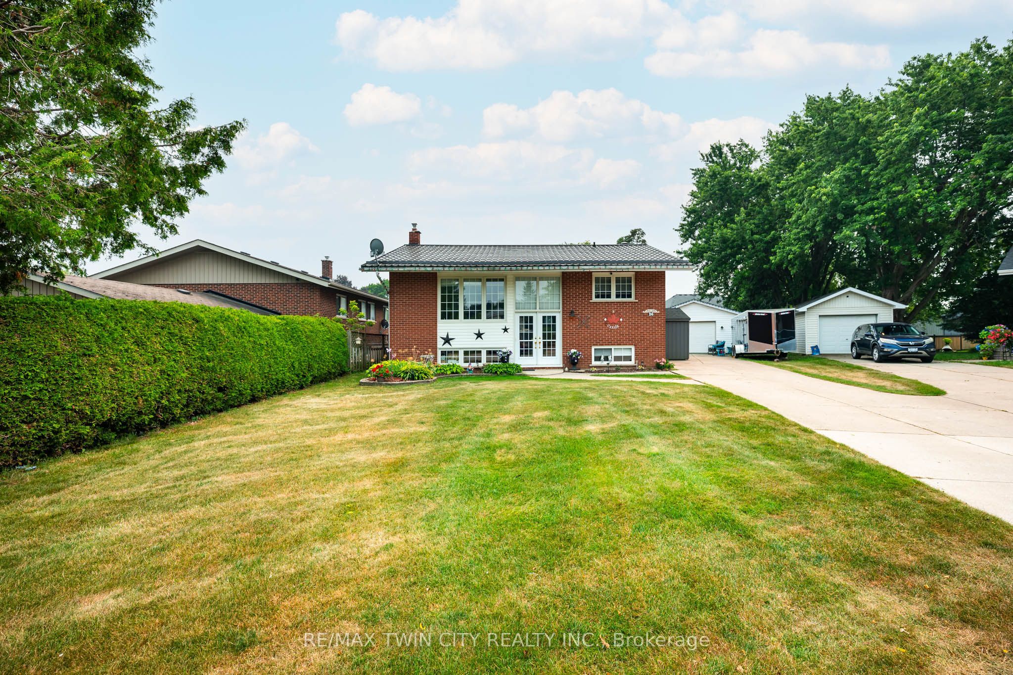 26 Baker Court, East Luther Grand Valley, ON L9W 5L6 photo 4