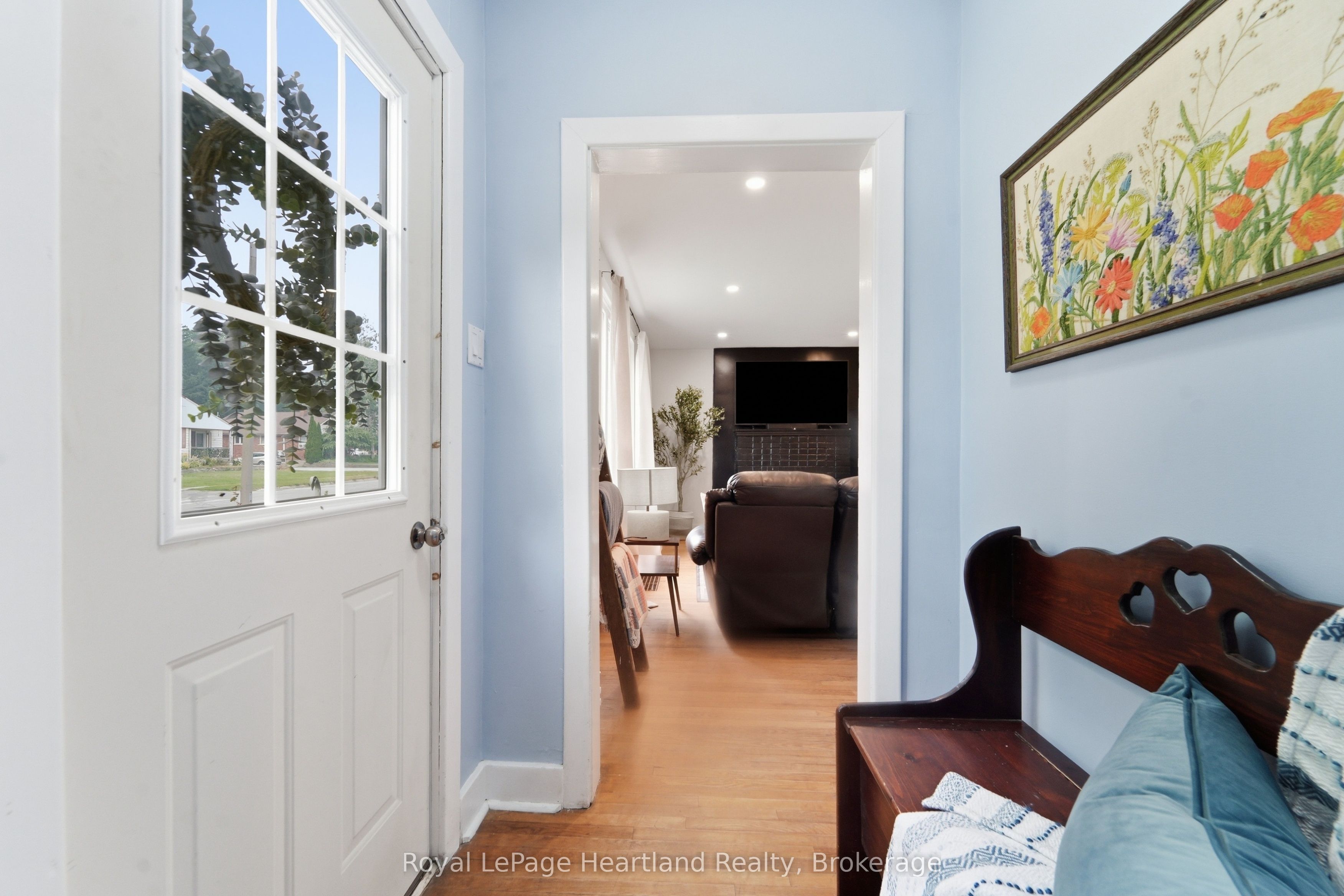 70 Main Street N, Huron East, ON N0K 1W0 photo 5