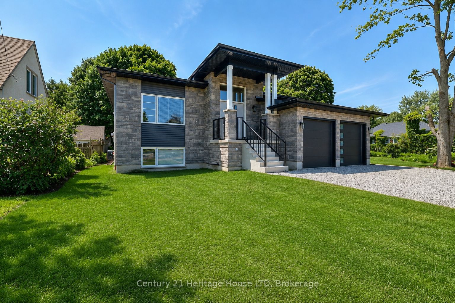 336 Sugarloaf Street, Port Colborne, ON L3K 2P3 photo 3