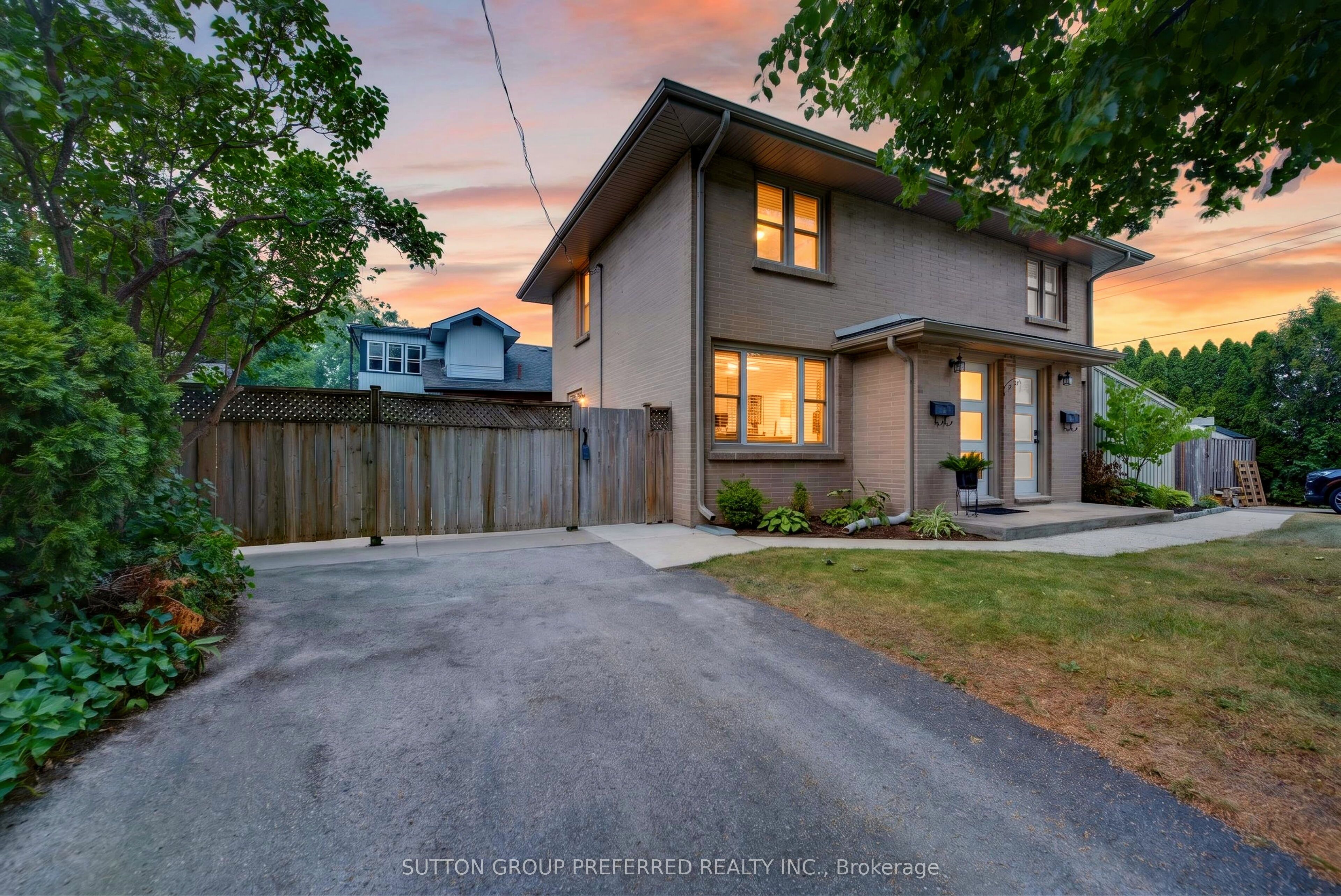 1271 Norman Avenue, London South, ON N6K 2A1