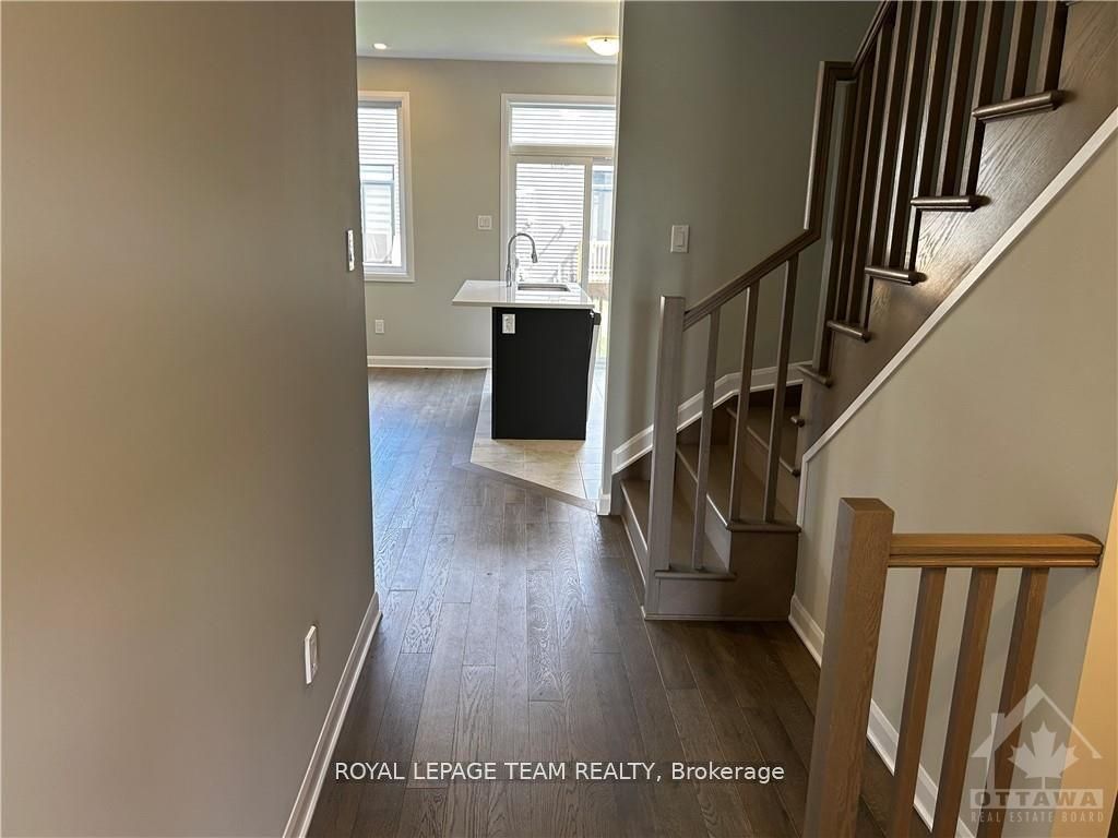 179 Shallow Pond Place, Orleans - Cumberland and Area, ON K4A 5P4 photo 3