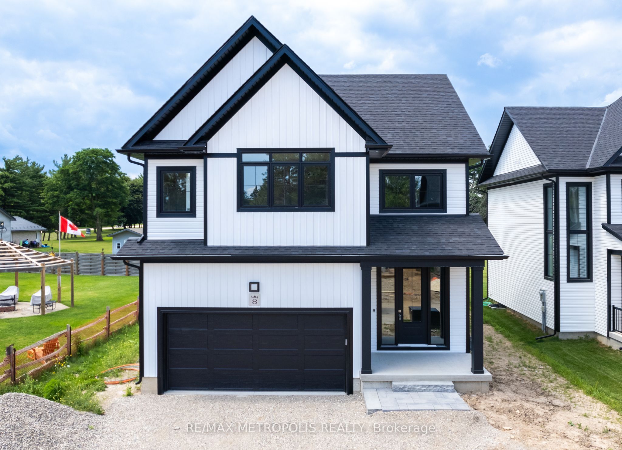 297 Whiting Street 8, Ingersoll, ON N5C 3W5