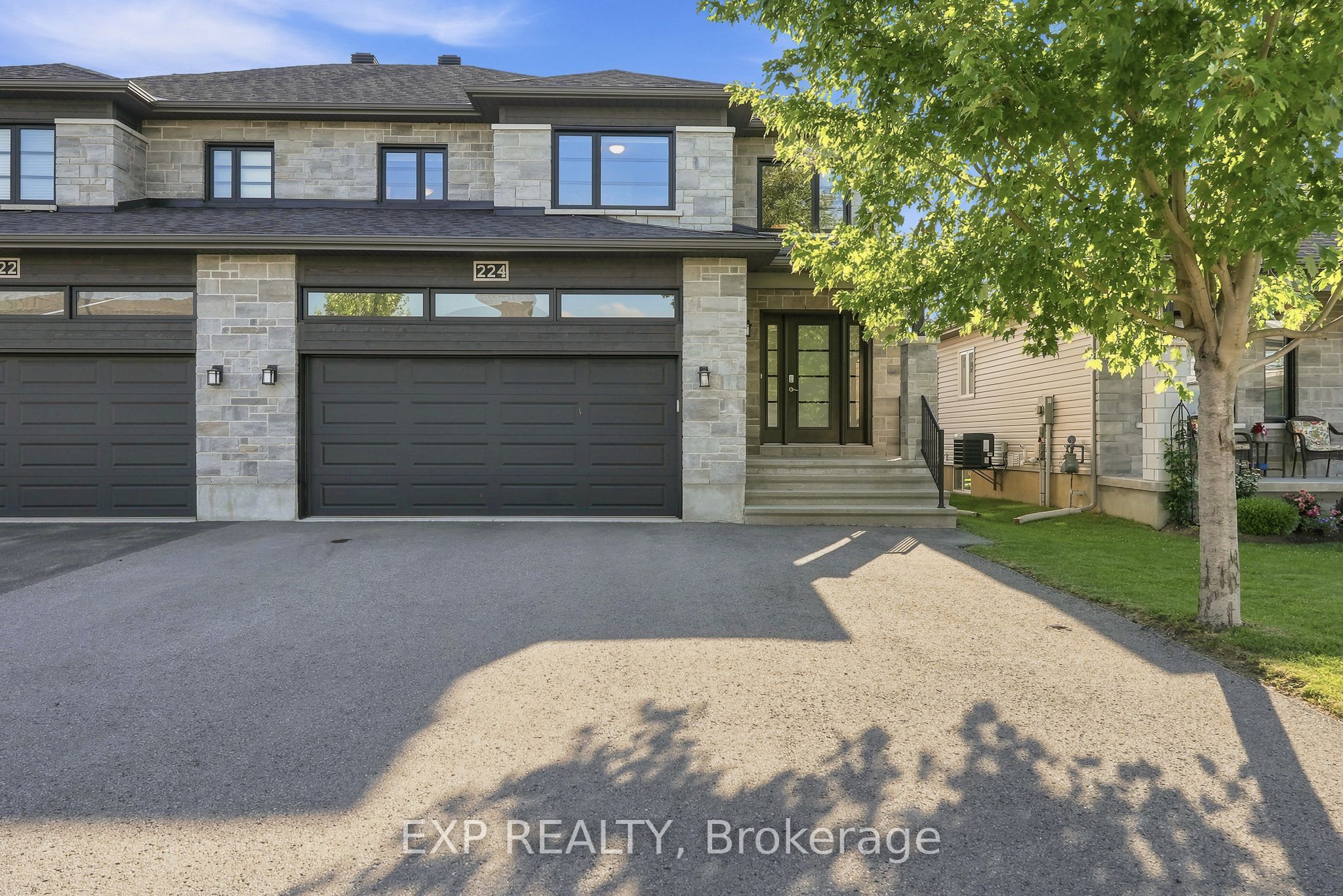 224 Capri Avenue, Russell, ON K0A 1W0