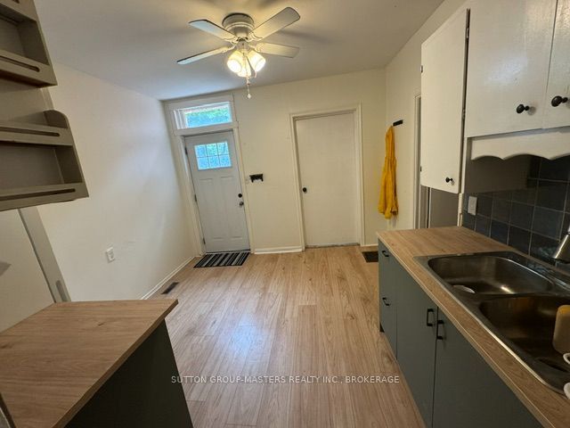 495 Bagot Street 1, Kingston, ON K7K 3C6 photo 5