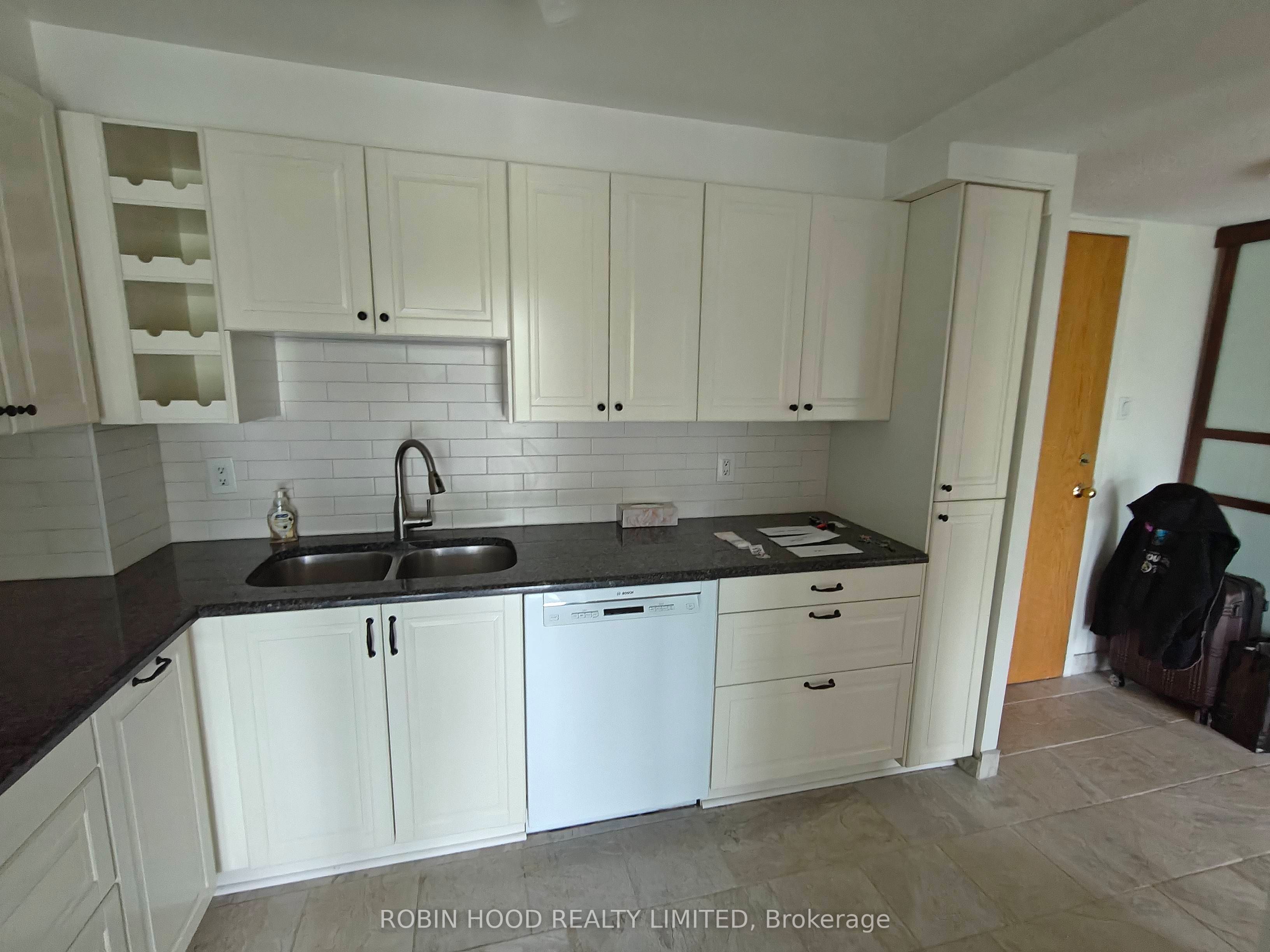 960 Teron Road 608, Kanata, ON K2K 2B6 photo 2