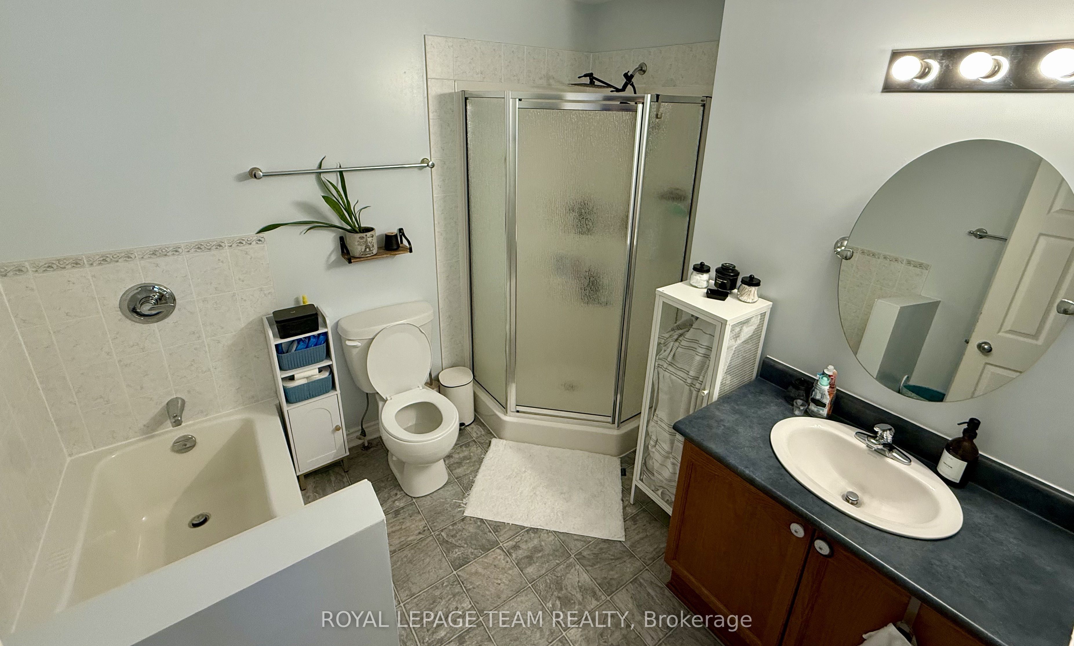 139 Oldfield Street B, Barrhaven, ON K2G 7C7 photo 4