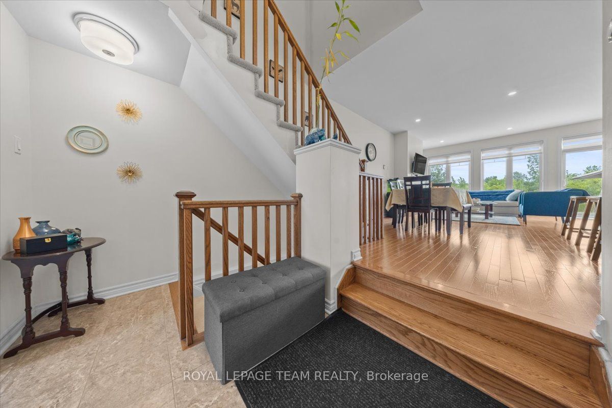 552 Jackdaw Avenue, Barrhaven, ON K2J 6N1 photo 5