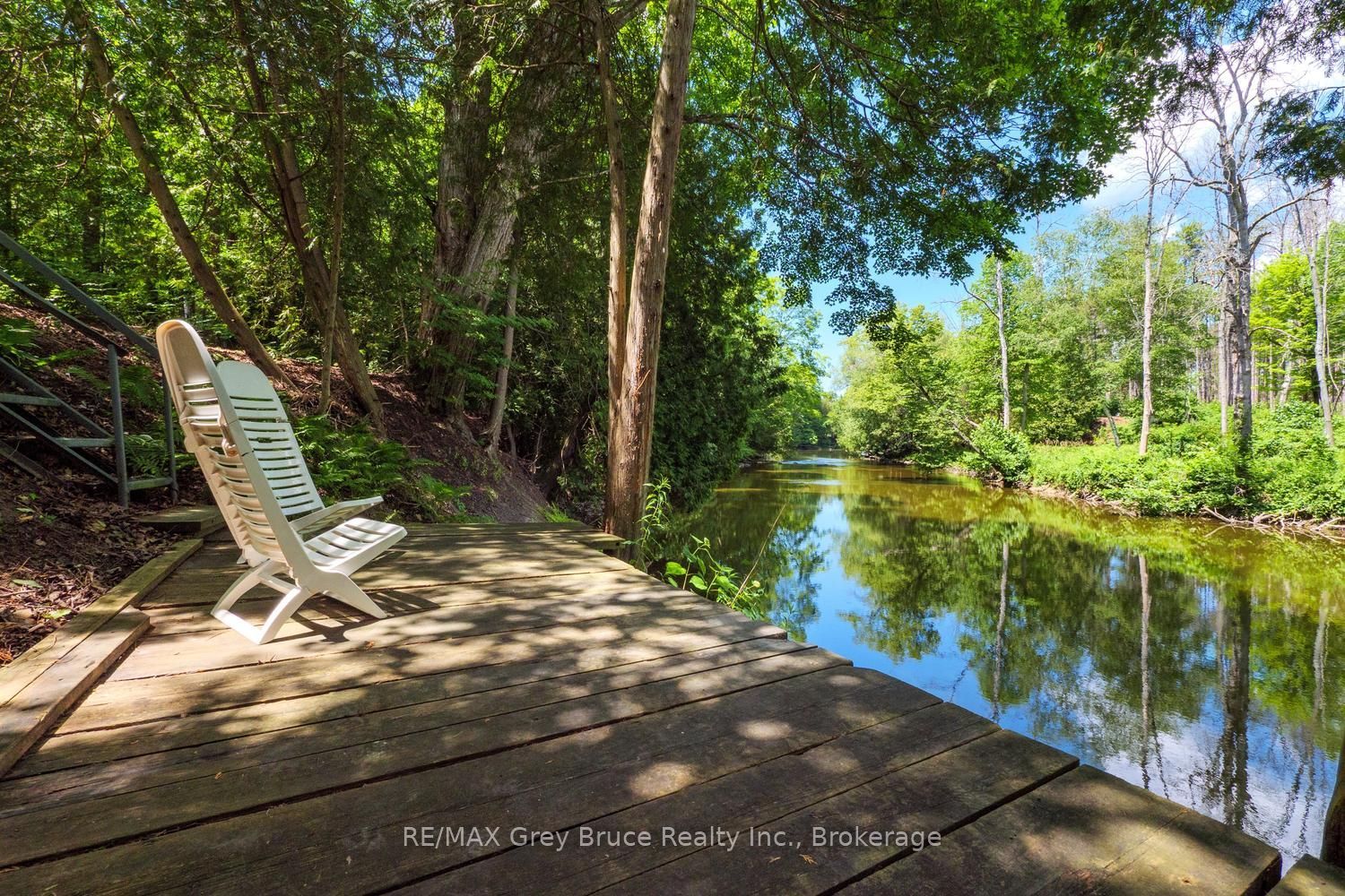 30 Riverside Place, South Bruce Peninsula, ON N0H 2G0 photo 2