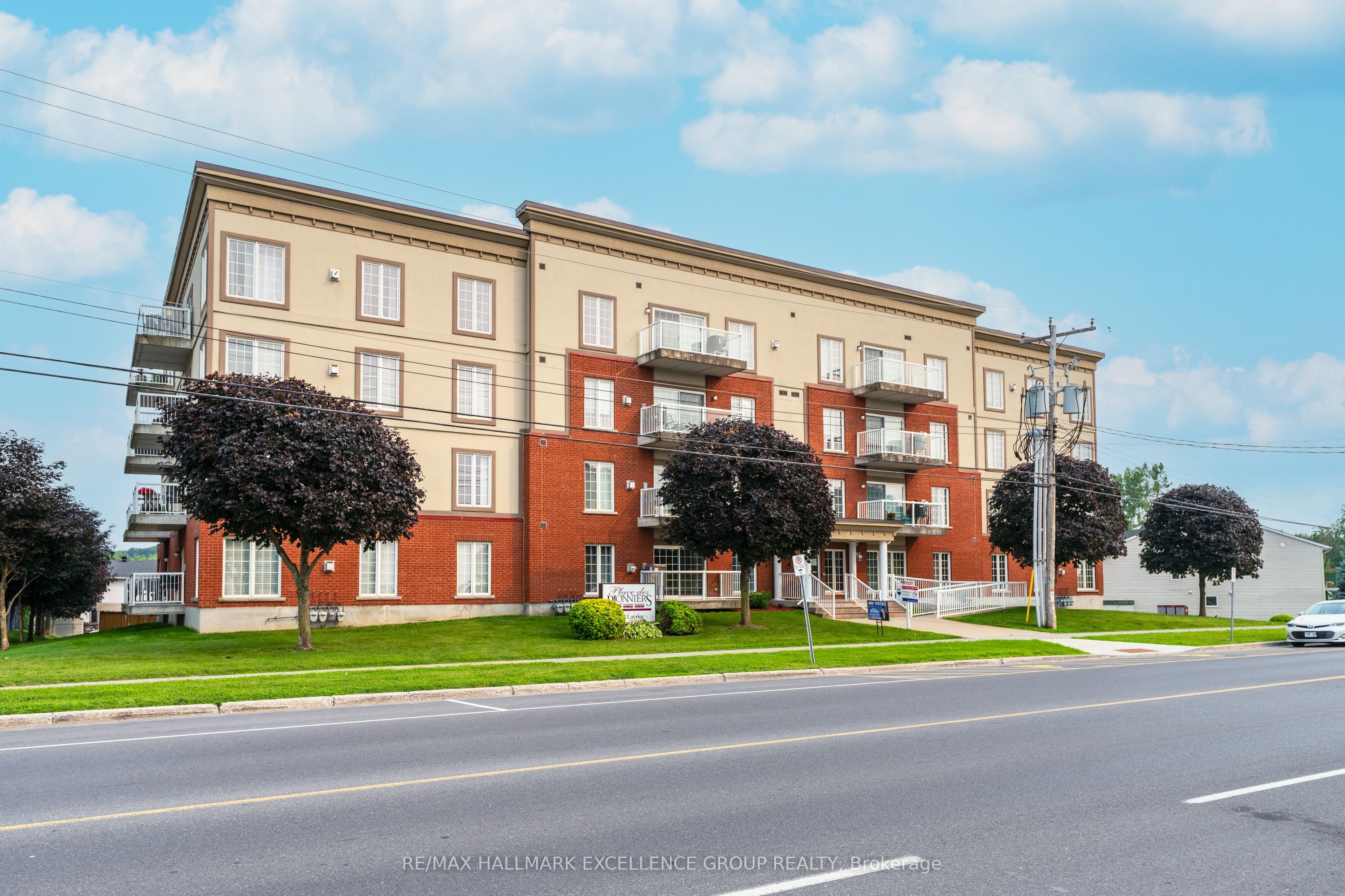 2921 Laurier Street 406, Clarence-Rockland, ON K4K 1V2 photo 4