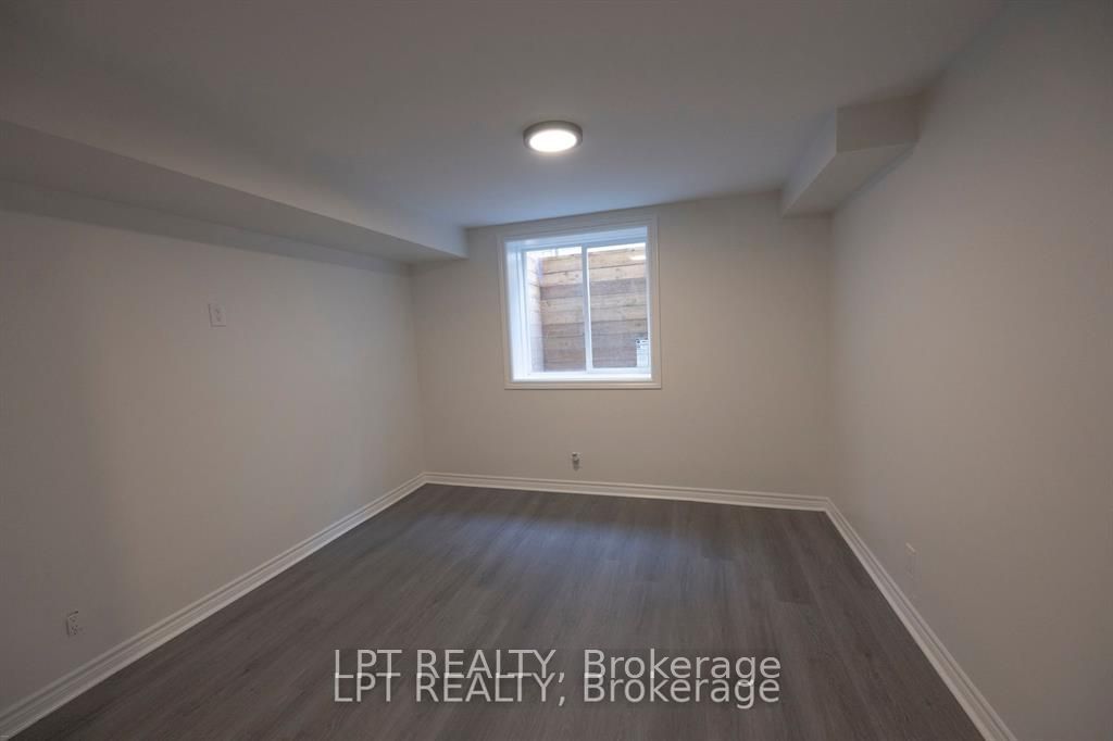 27 Rockcress Gardens, South of Baseline to Knoxdale, ON K2G 5A6 photo 4