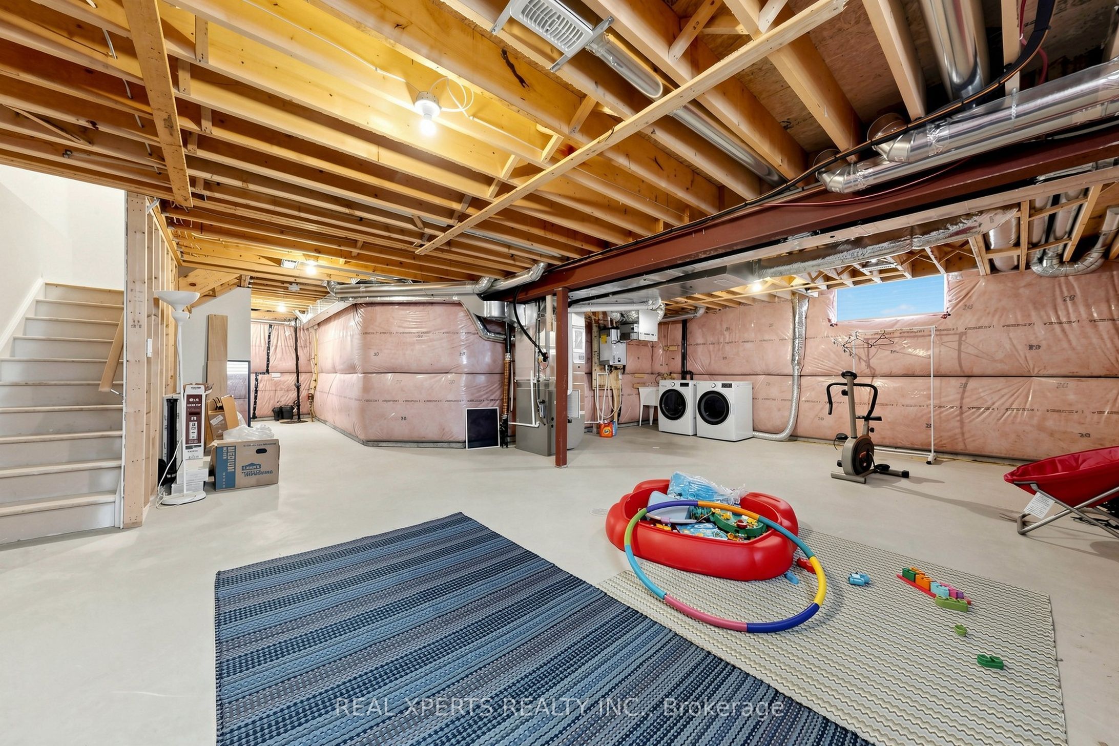 283 Rockledge Drive, Hamilton, ON L0R 1P0