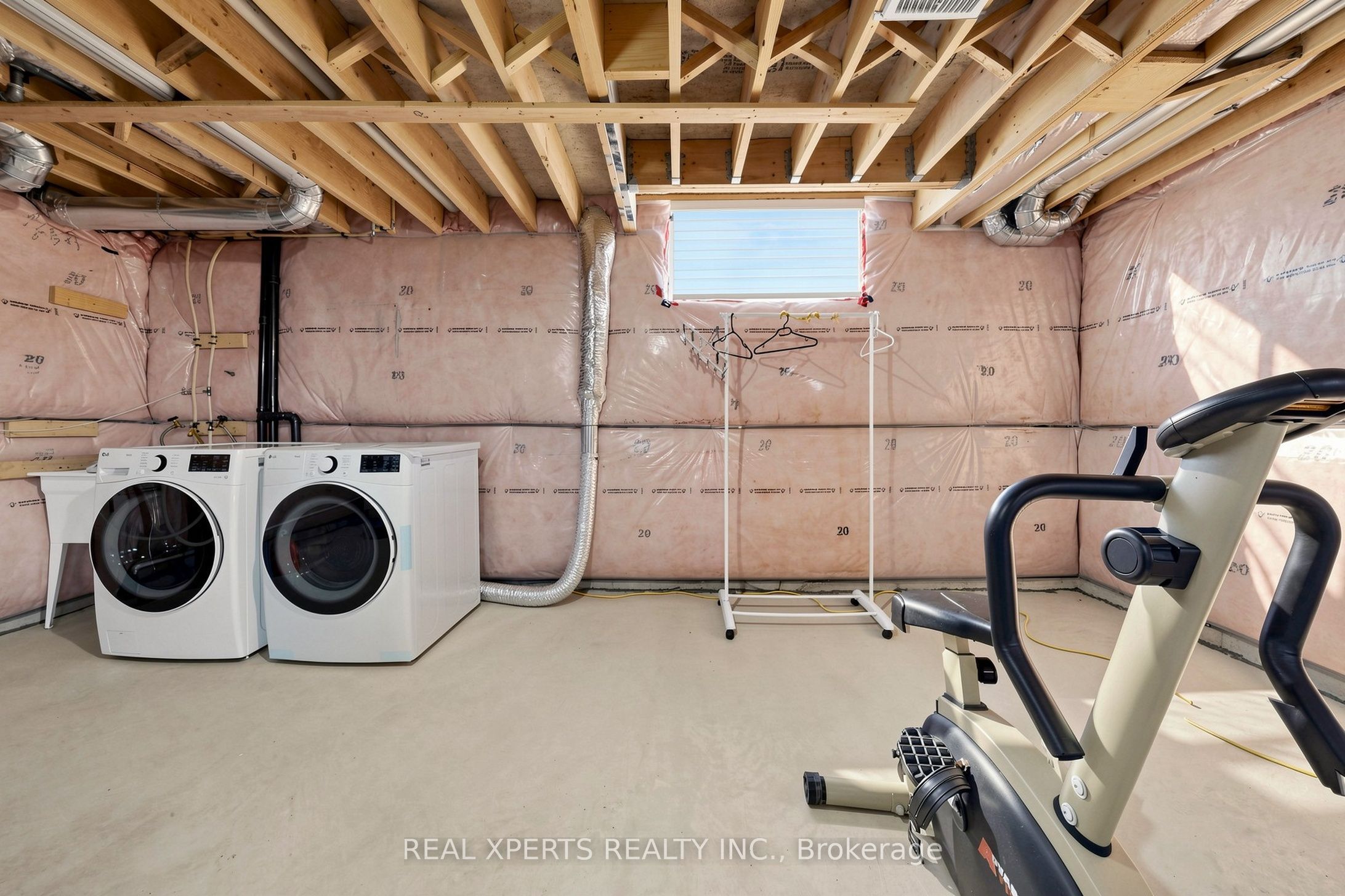 283 Rockledge Drive, Hamilton, ON L0R 1P0 photo 3