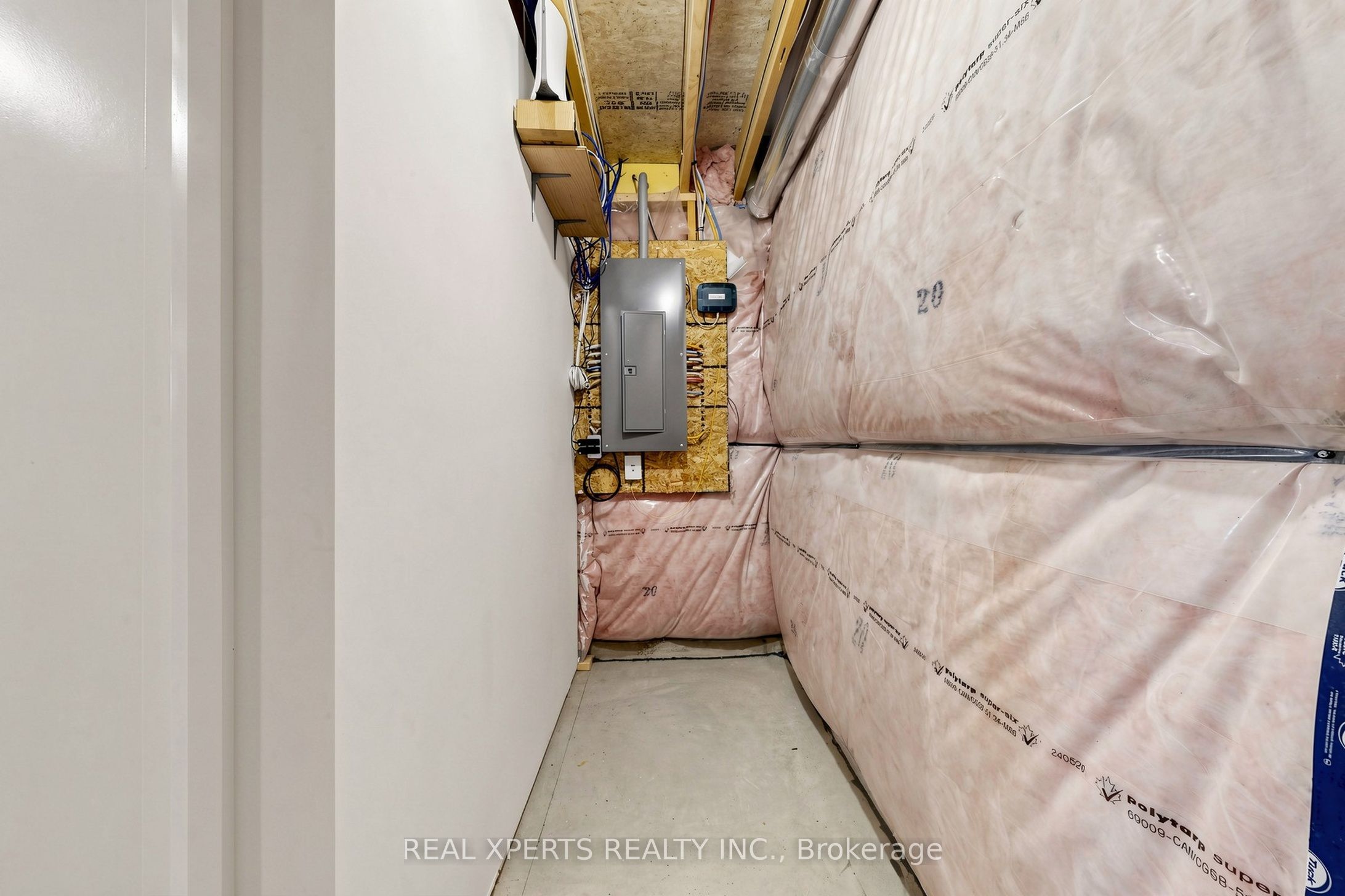 283 Rockledge Drive, Hamilton, ON L0R 1P0 photo 4