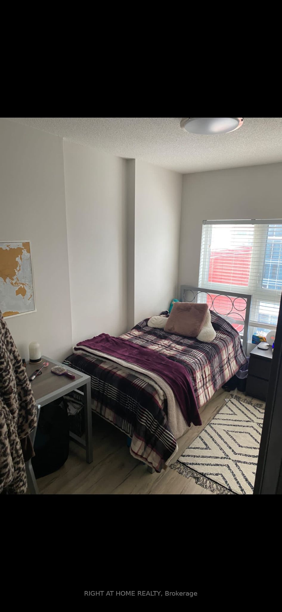 258B Sunview Street 296 (2nd Bedroom), Waterloo, ON N2L 0H7 photo 2