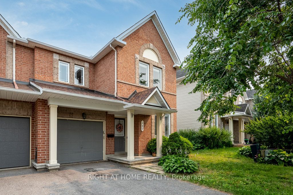 247 FELICIA Crescent, Barrhaven, ON K2G 7G2