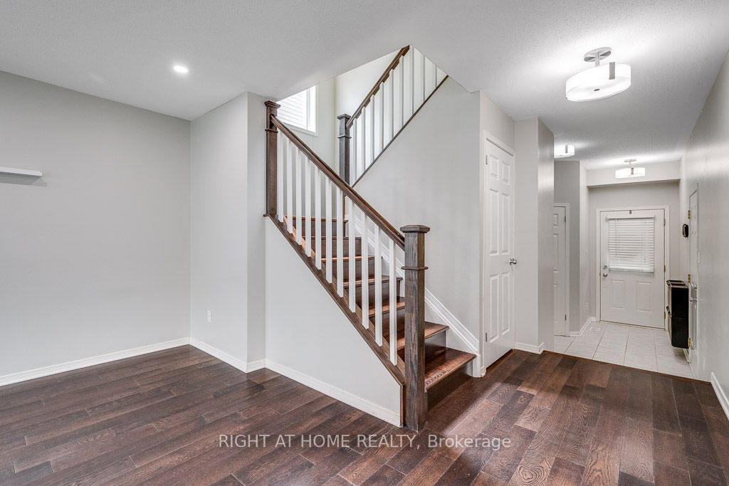 247 FELICIA Crescent, Barrhaven, ON K2G 7G2 photo 5