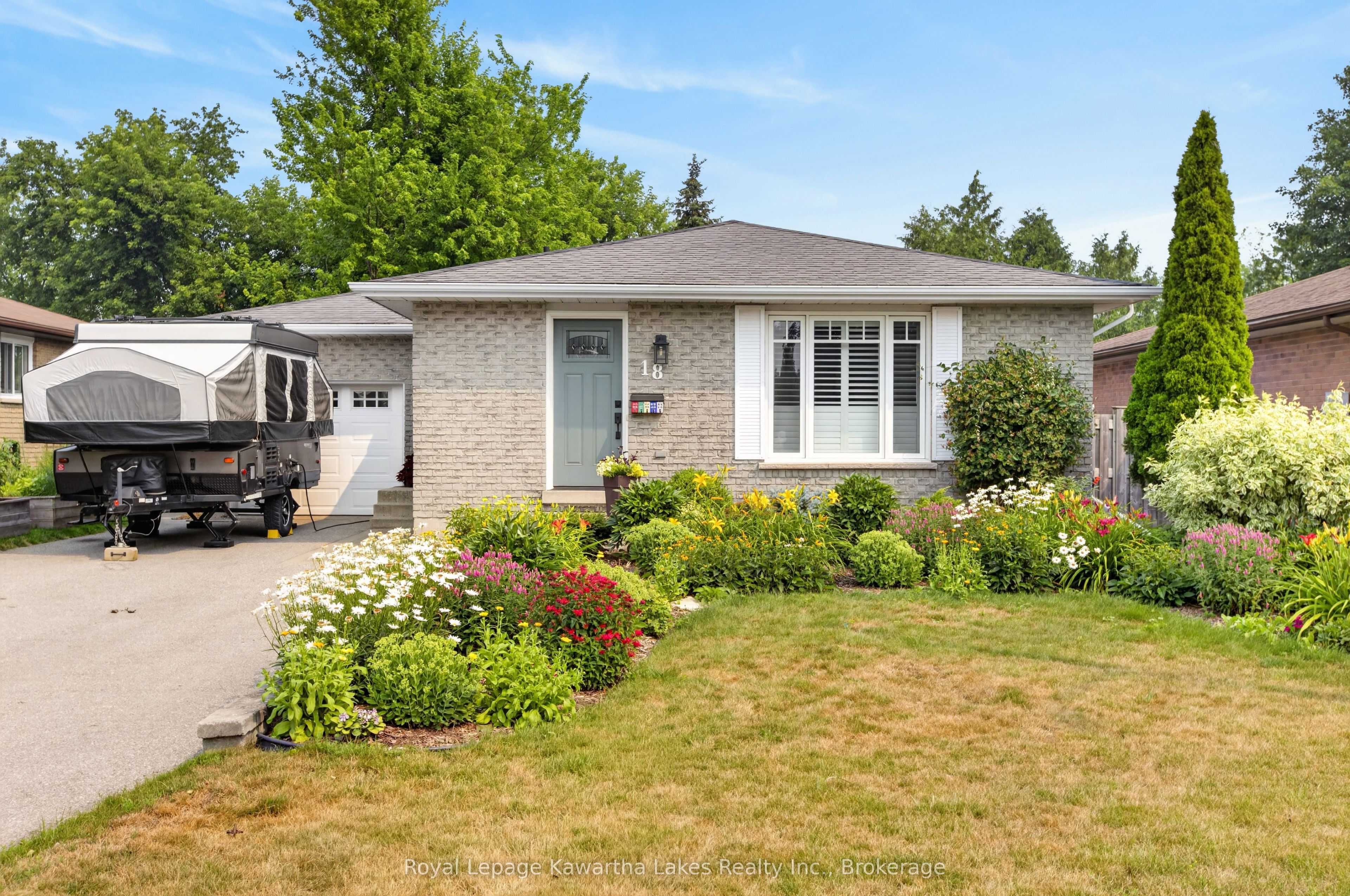 18 Madill Crescent, Kawartha Lakes, ON K9V 5W8 photo 3