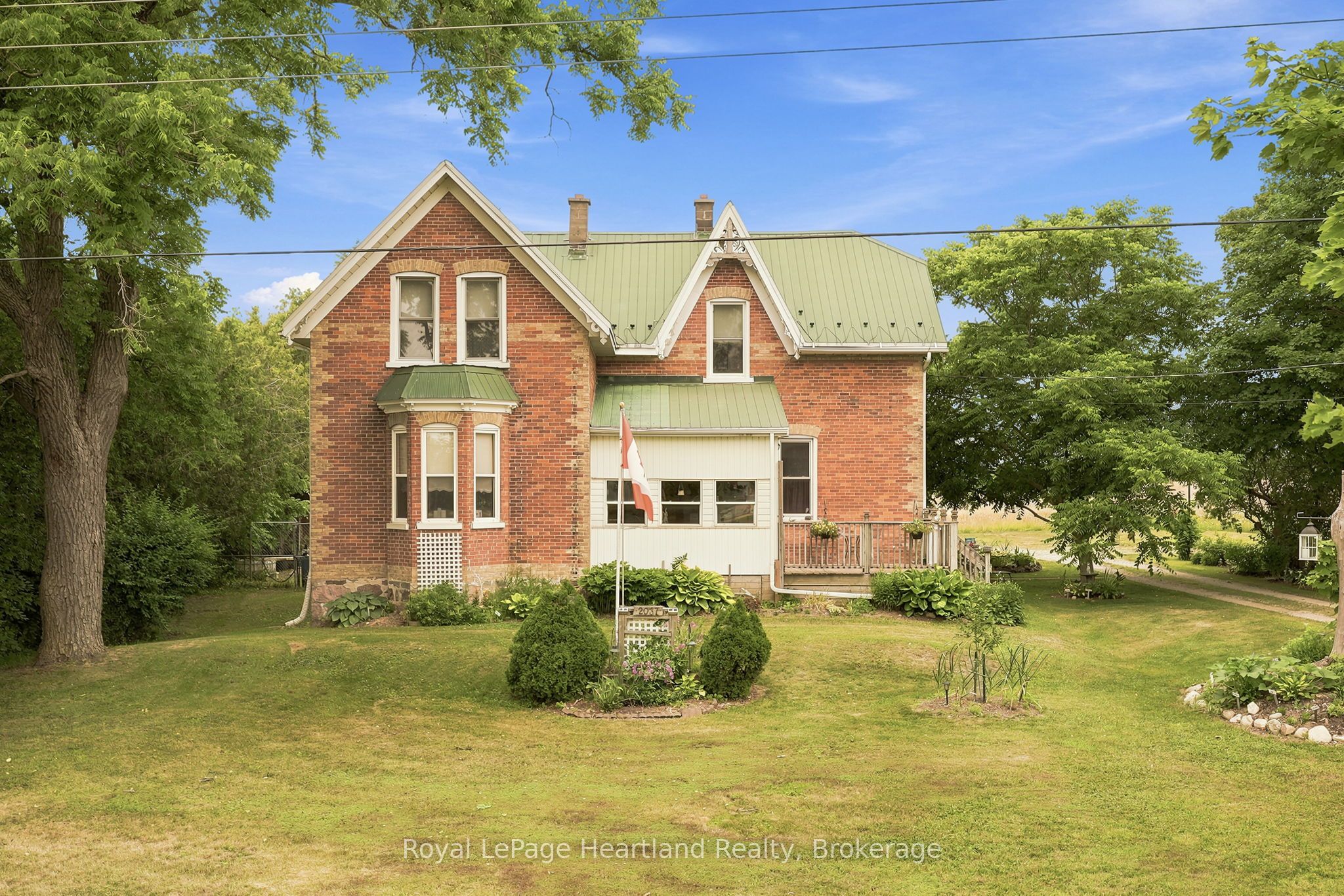 2037 Harriston Road, Howick, ON N0G 1X0