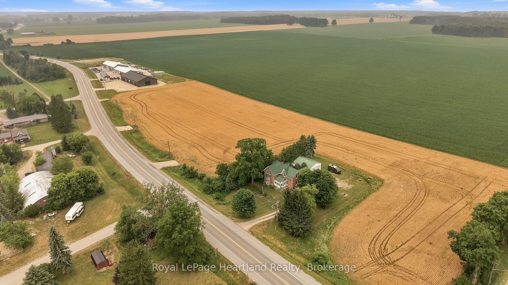 2037 Harriston Road, Howick, ON N0G 1X0 photo 2