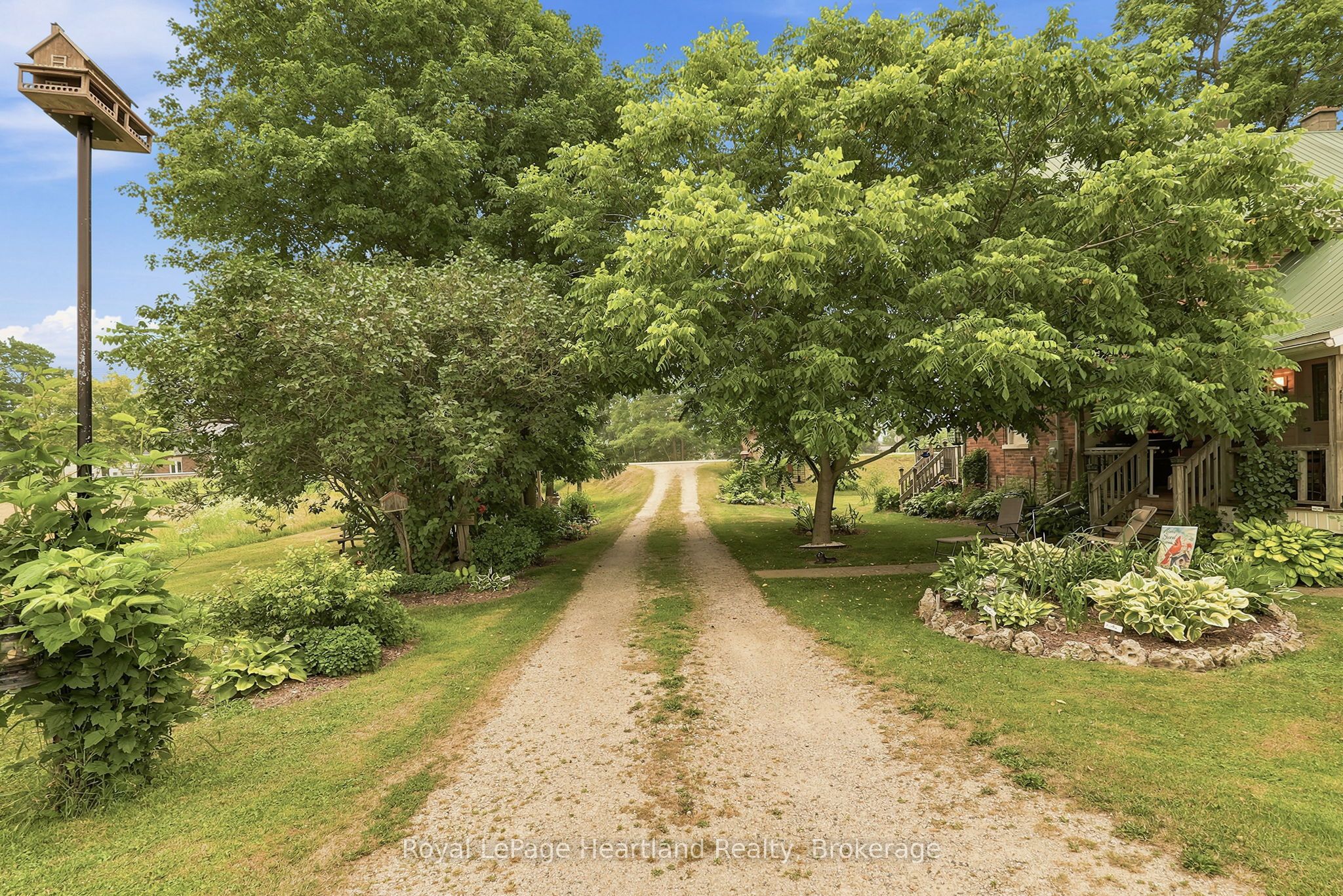 2037 Harriston Road, Howick, ON N0G 1X0 photo 3