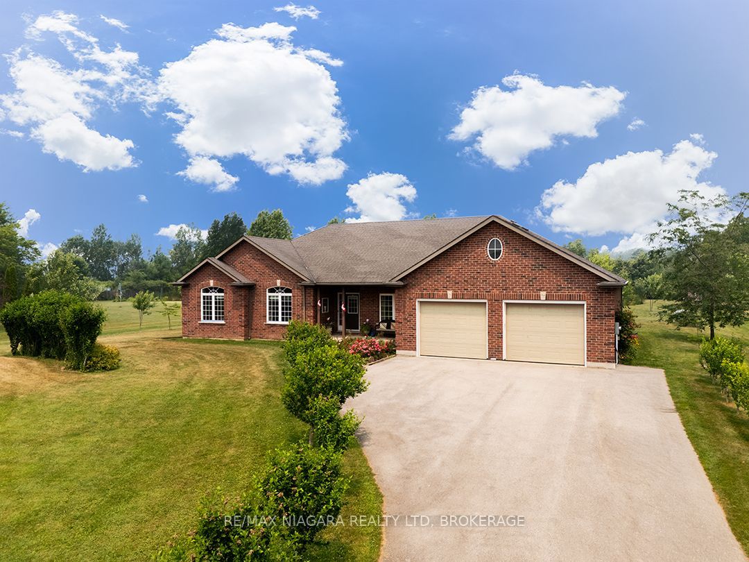 11004 Lakeshore Road, Wainfleet, ON L3K 5V4