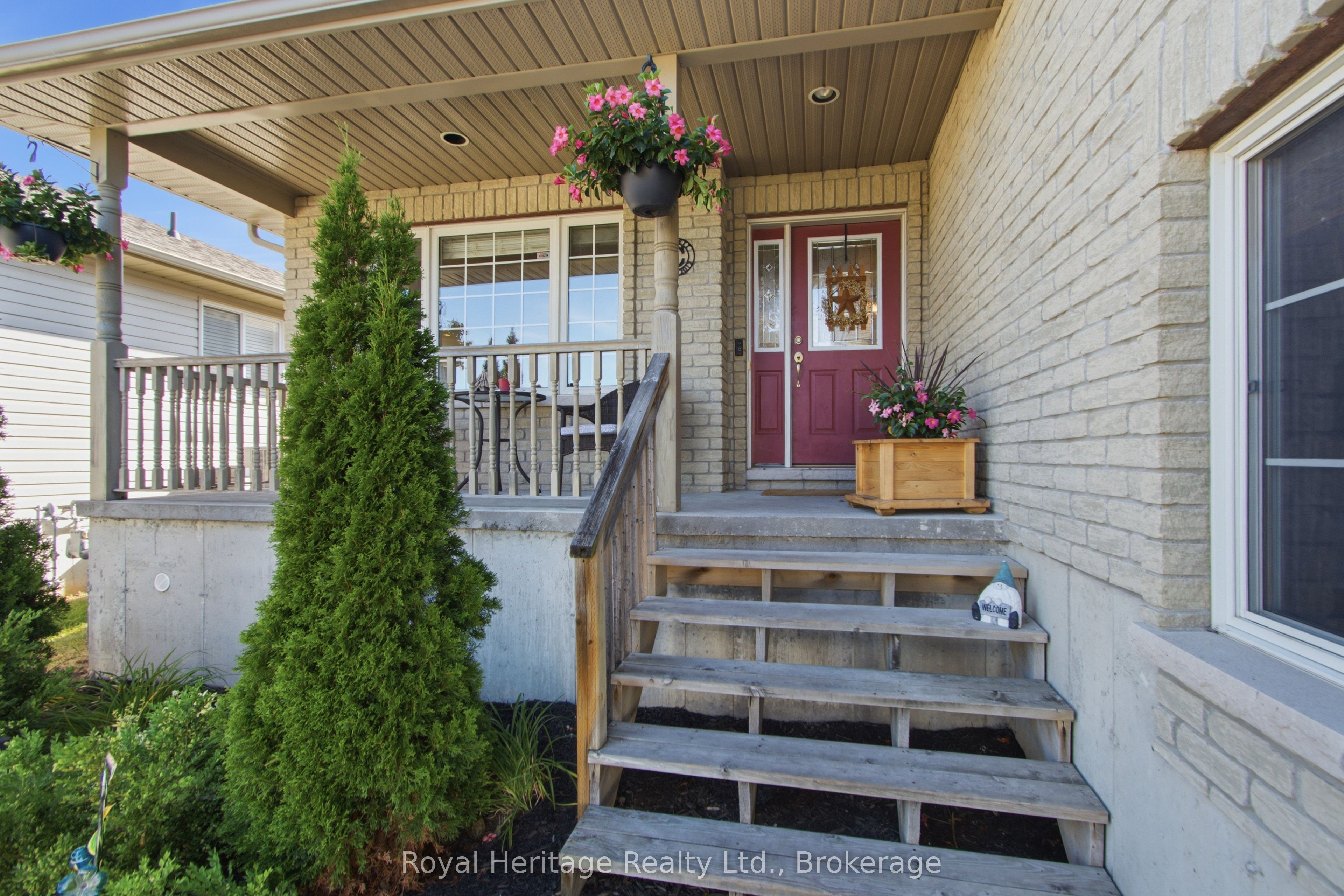 29 Forest Valley Drive, Quinte West, ON K0K 2C0 photo 2