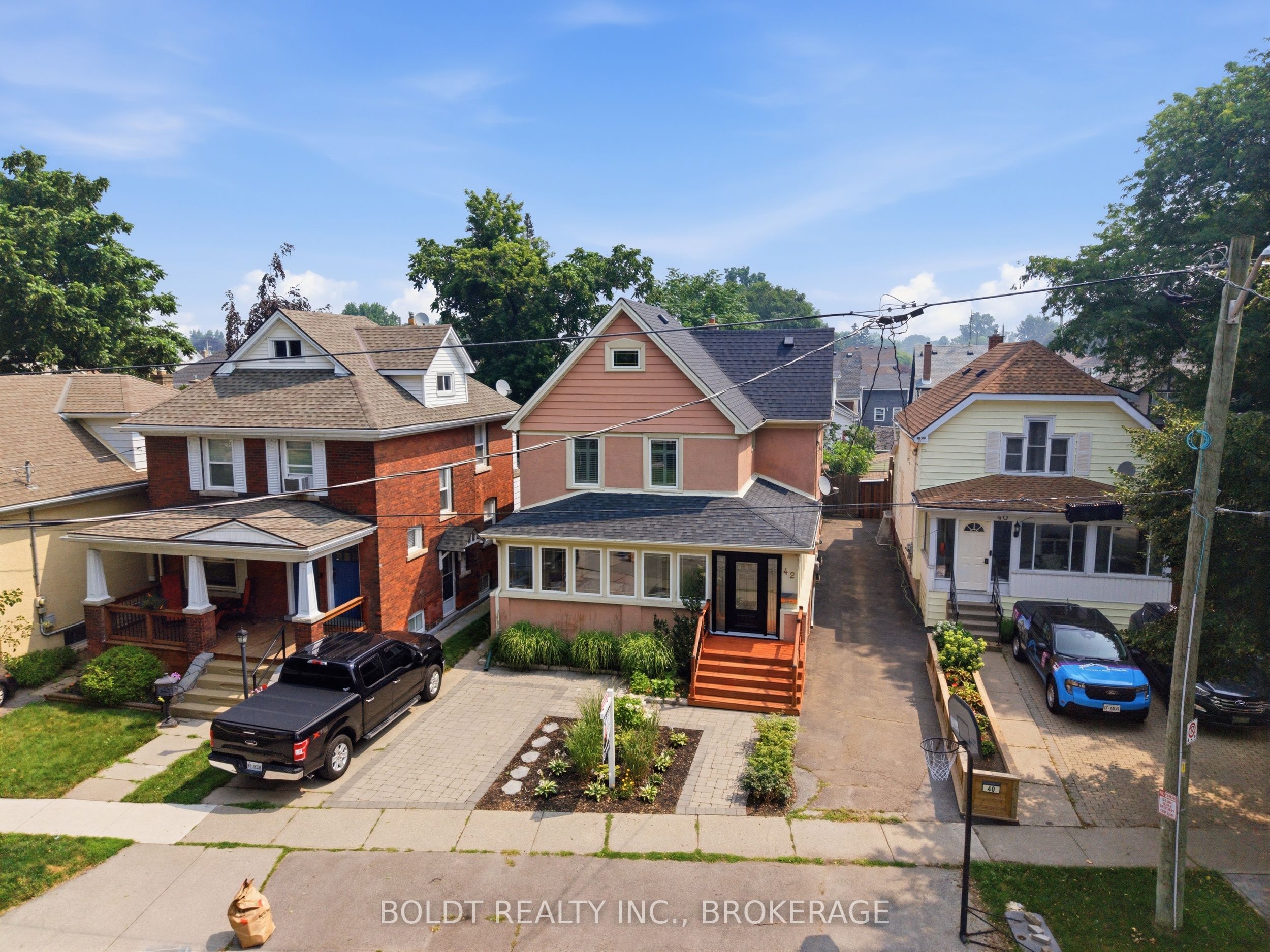 42 Thomas Street, St. Catharines, ON L2R 6L9 photo 3