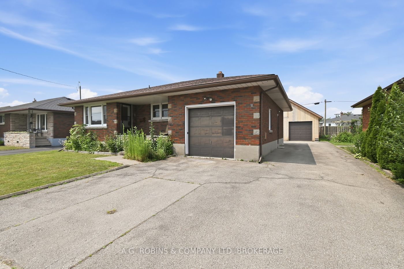 140 Classic Avenue, Welland, ON L3B 1P7 photo 5