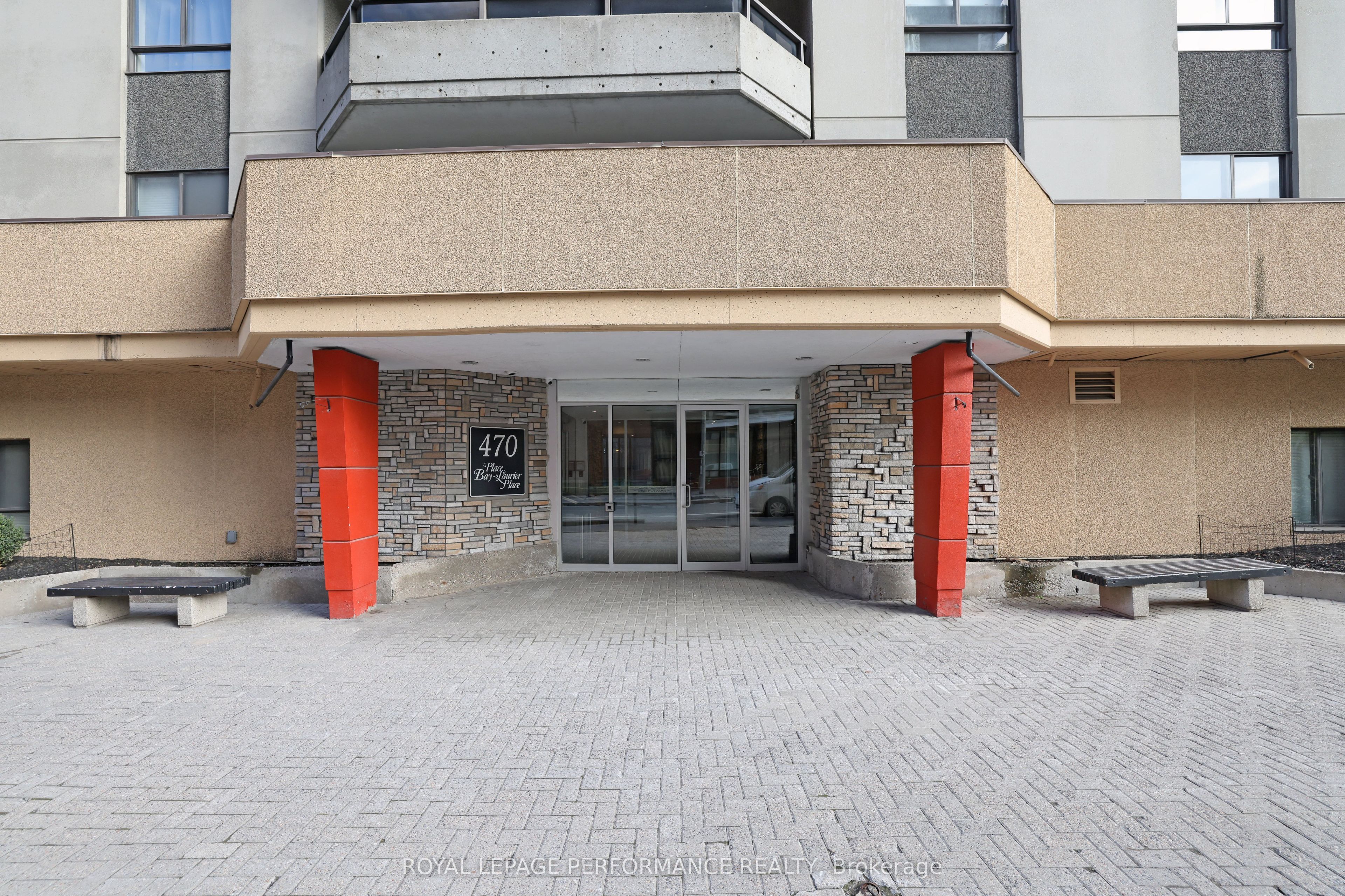 470 Laurier Avenue W 1701, Ottawa Centre, ON K1R 7W9 photo 2