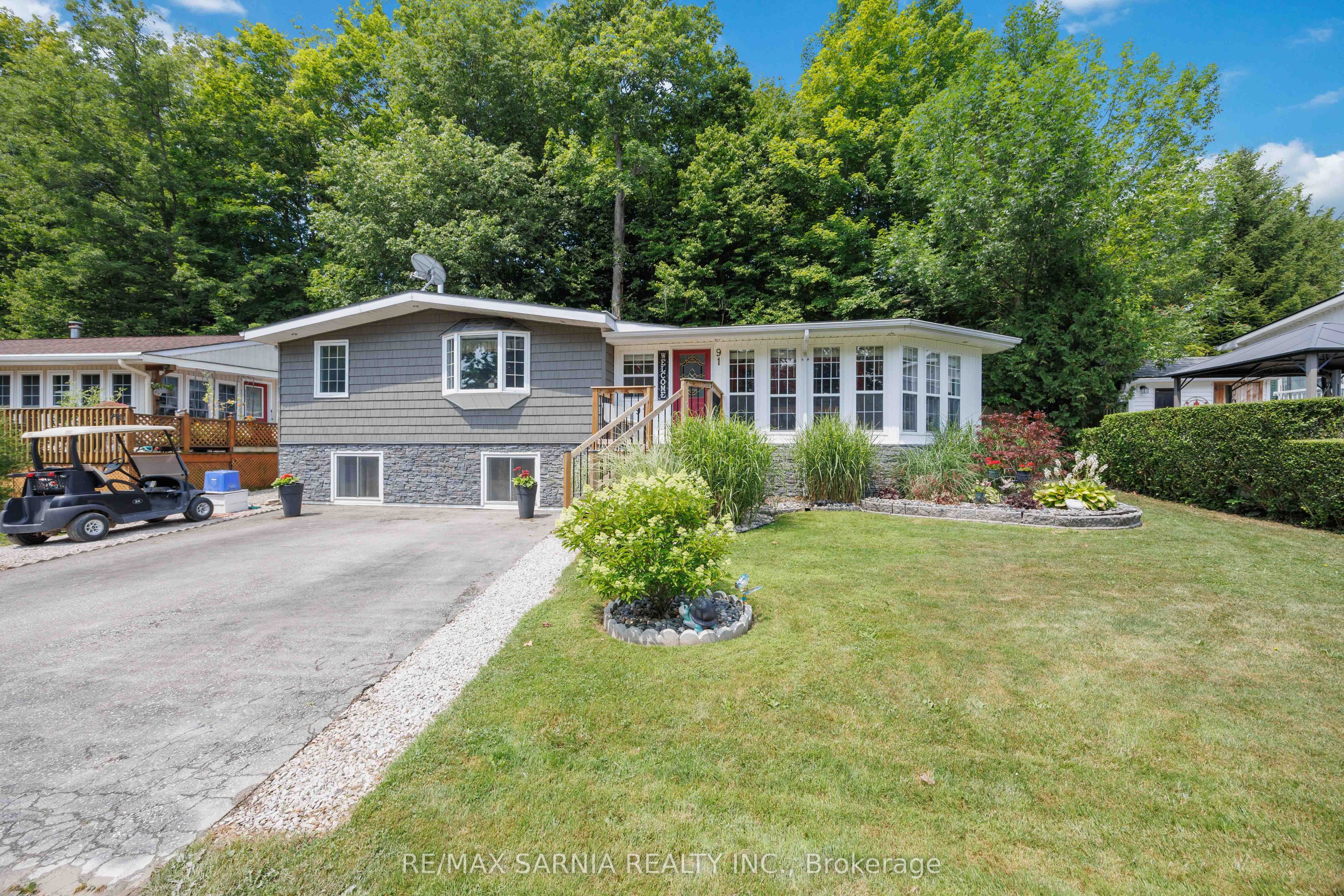 4895 Lakeshore Road A91, Plympton-Wyoming, ON N0N 1J6 photo 2