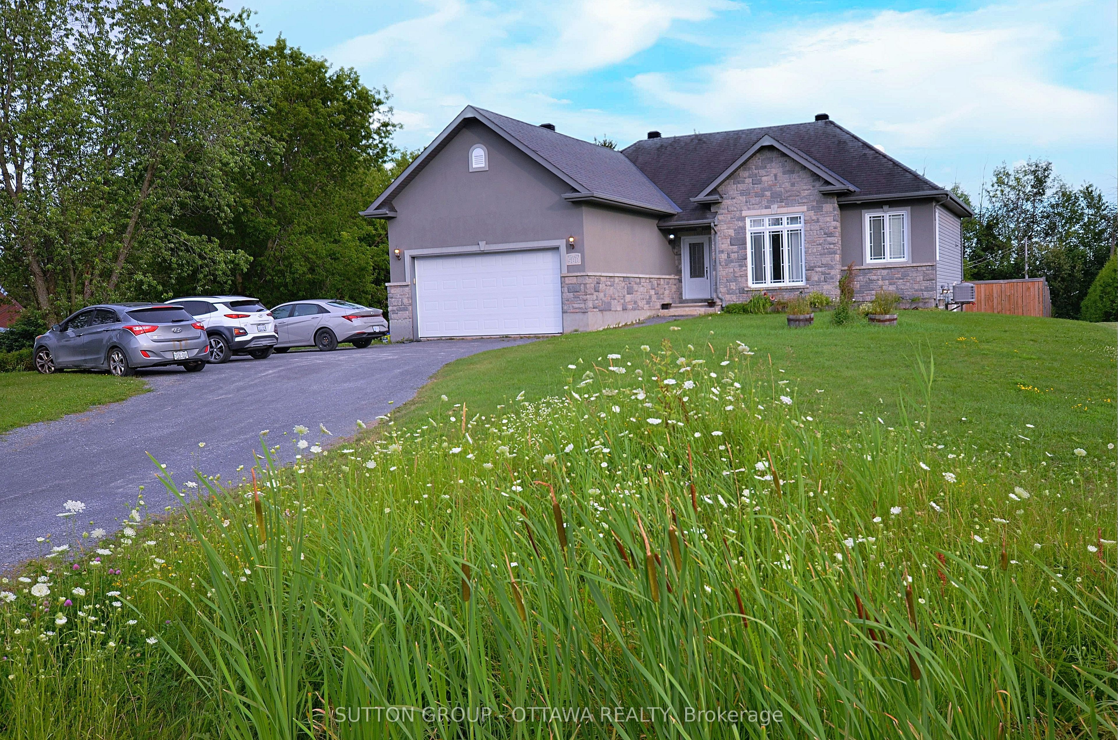 588 Russell Road, Clarence-Rockland, ON K0A 2A0 photo 4