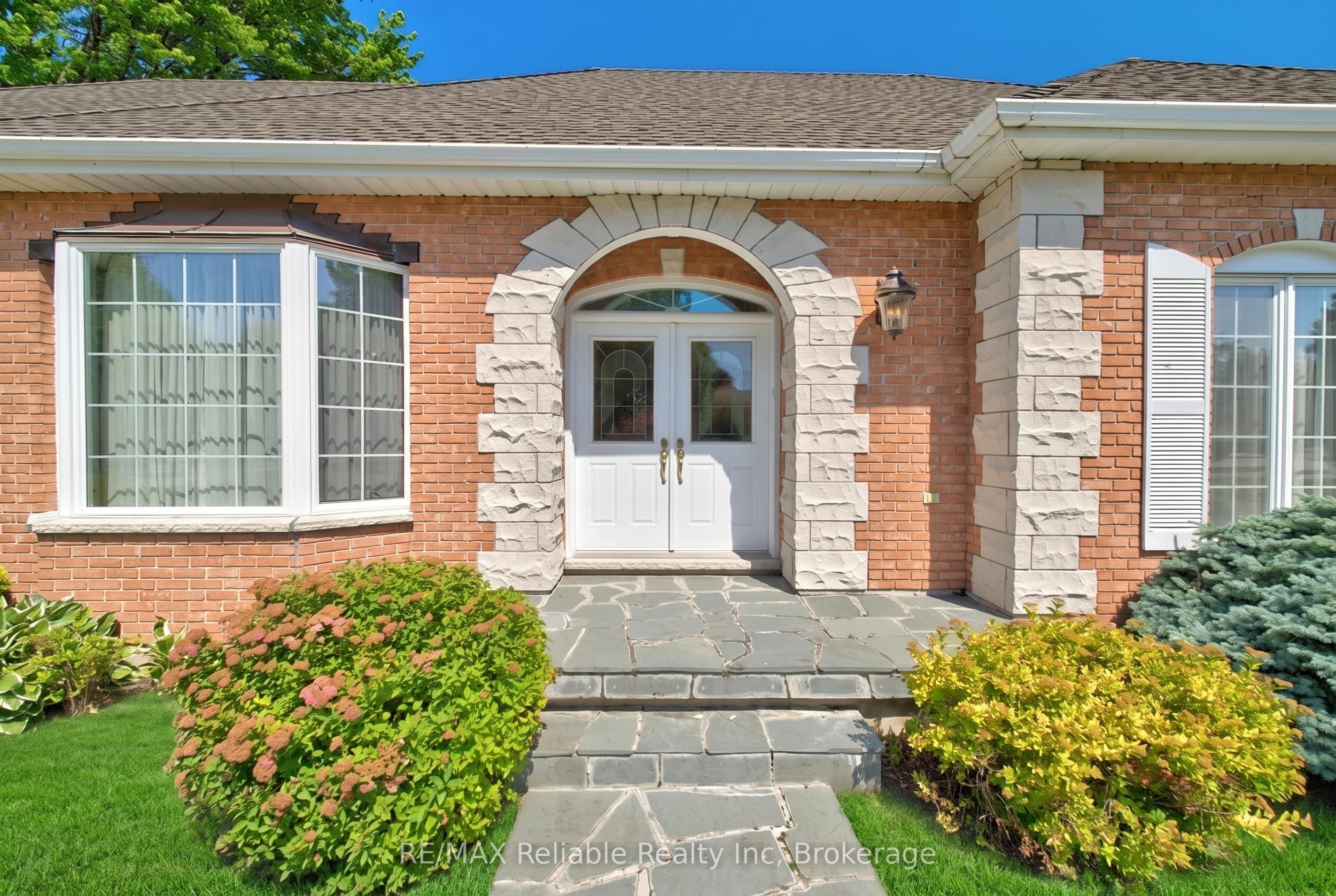 1 Harbour Lane, Goderich, ON N7A 4J8 photo 4