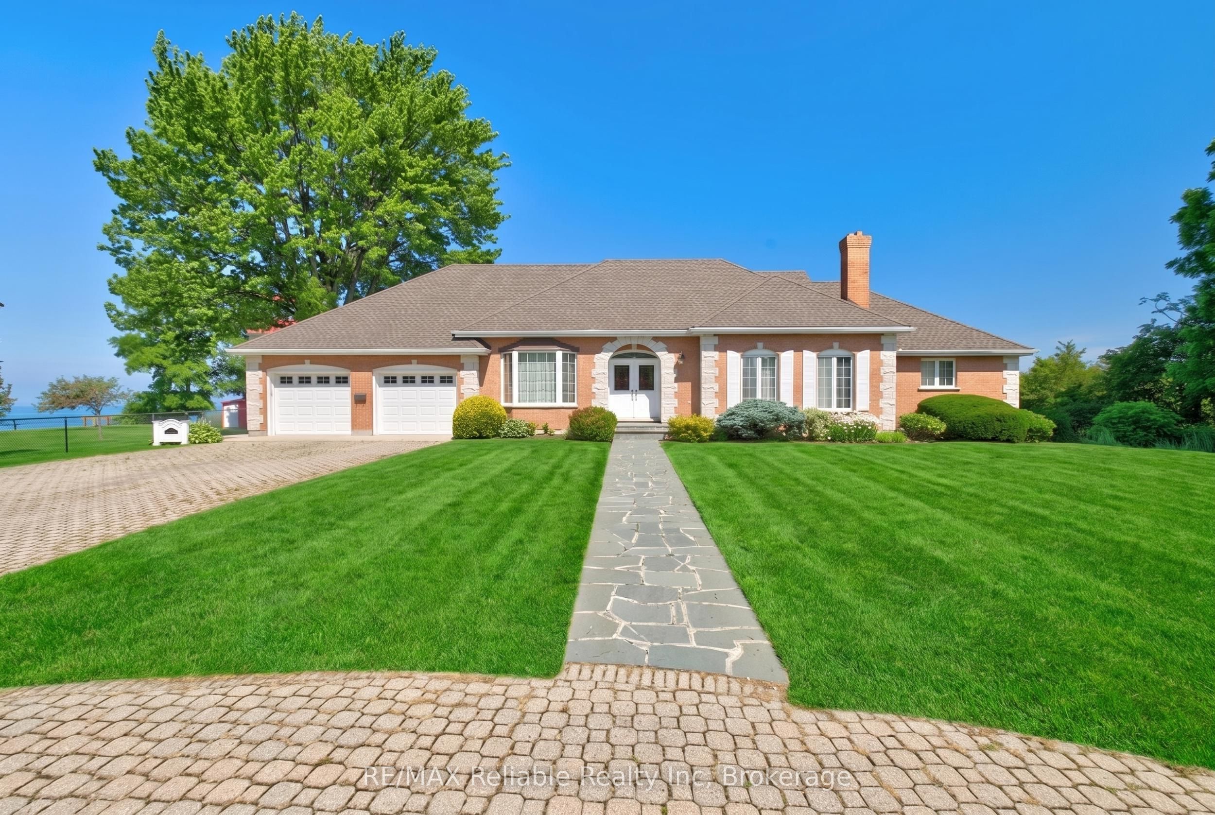 1 Harbour Lane, Goderich, ON N7A 4J8 photo 5