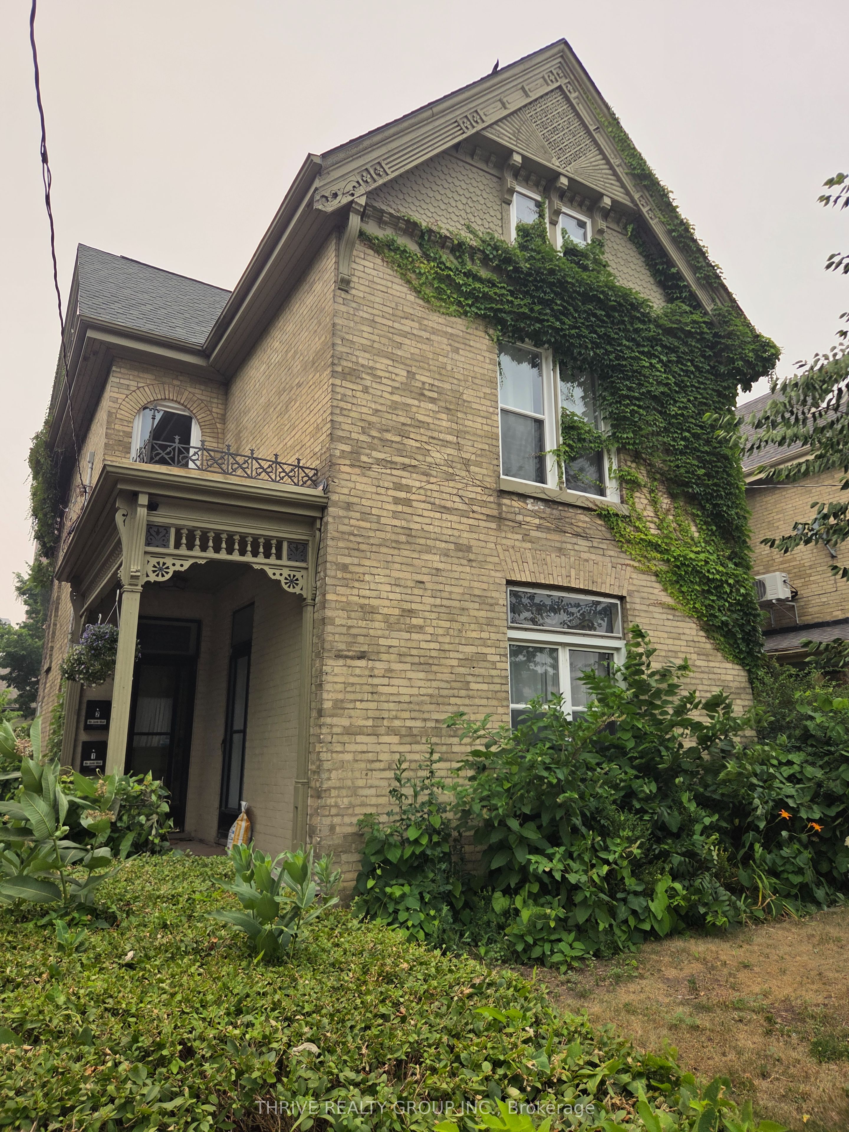 369 Maitland Street Upper, London East, ON N6B 2Y9