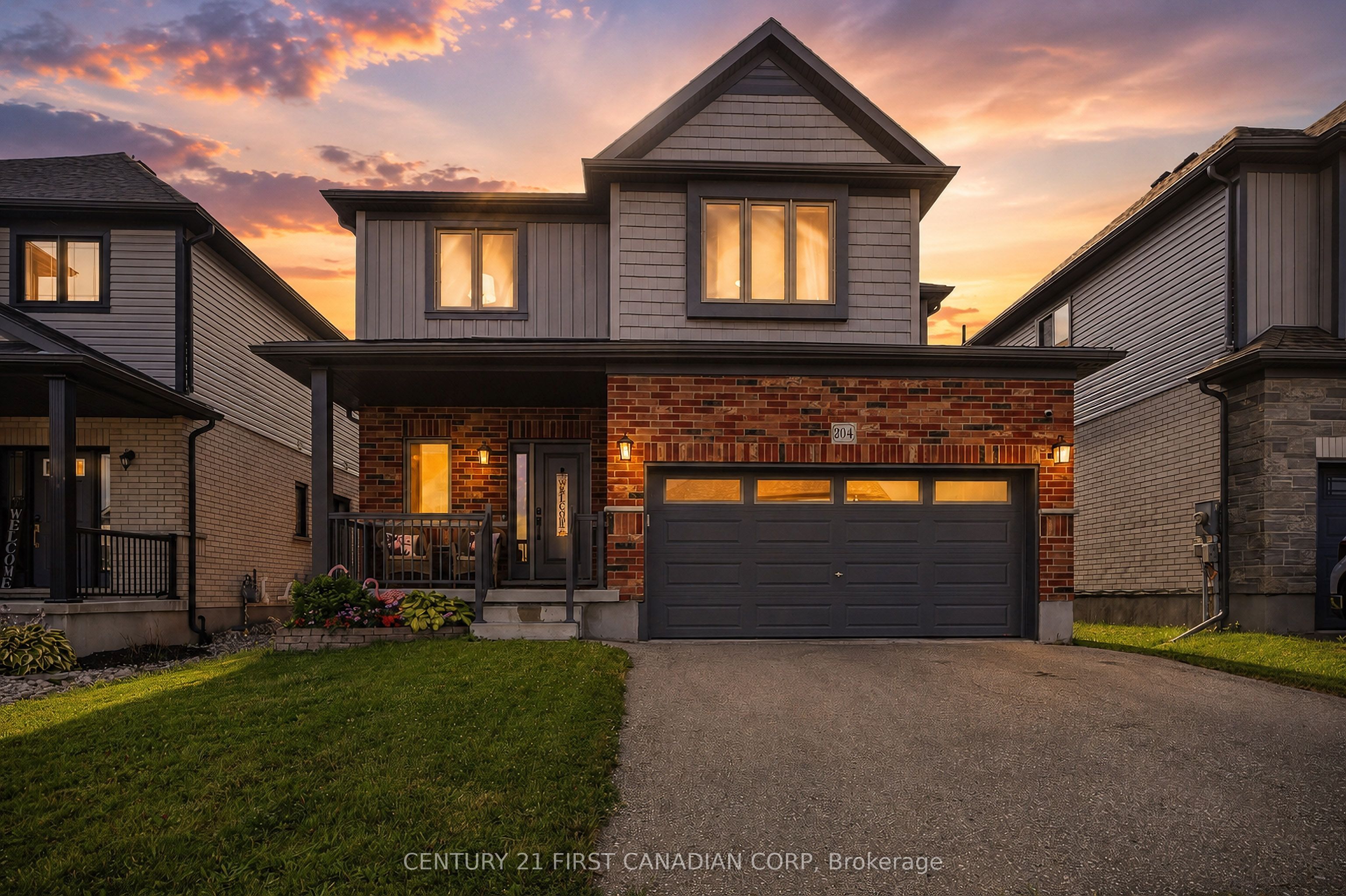 204 Snyder Avenue N, Woolwich, ON N3B 0C9