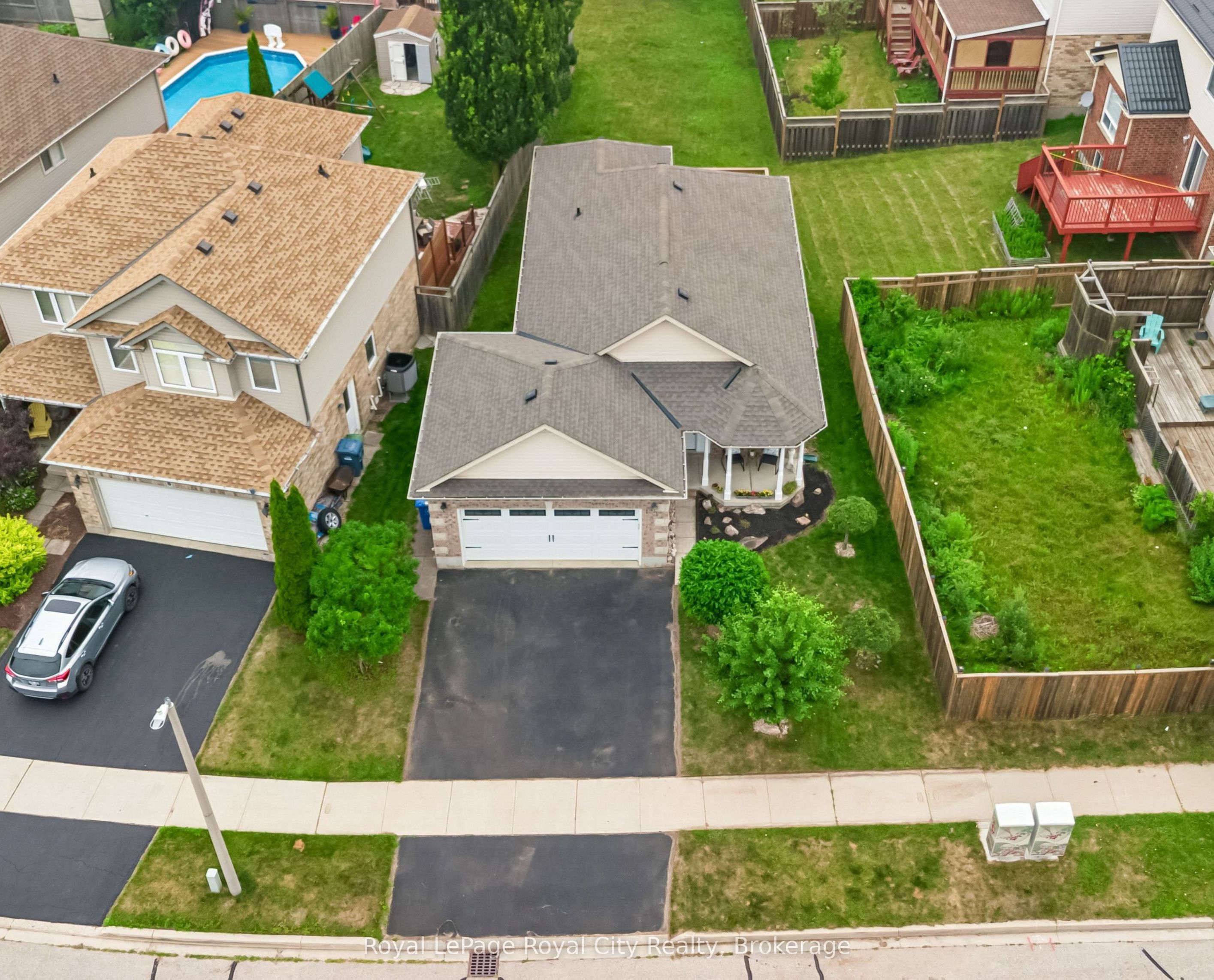 3 Marigold Drive, Guelph, ON N1C 1G7 photo 4