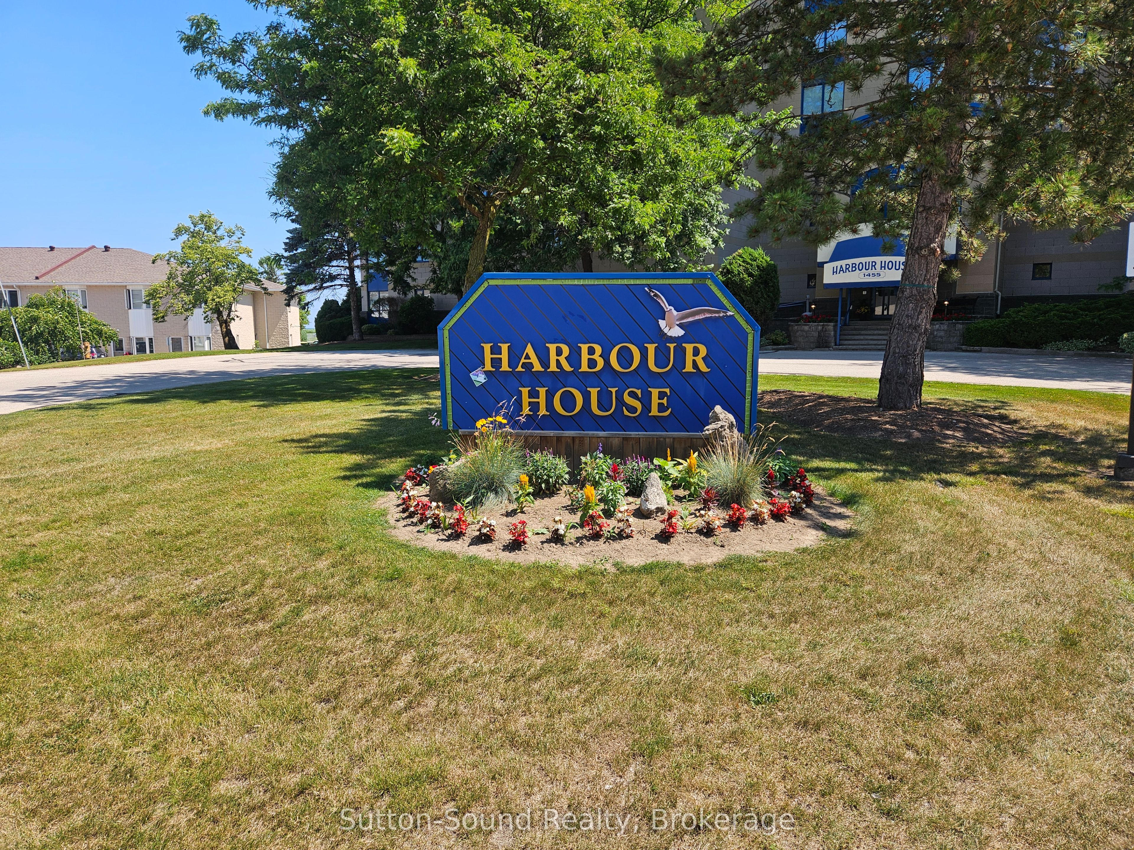1455 2nd Ave W Avenue 205, Owen Sound, ON N4K 6V3 photo 4