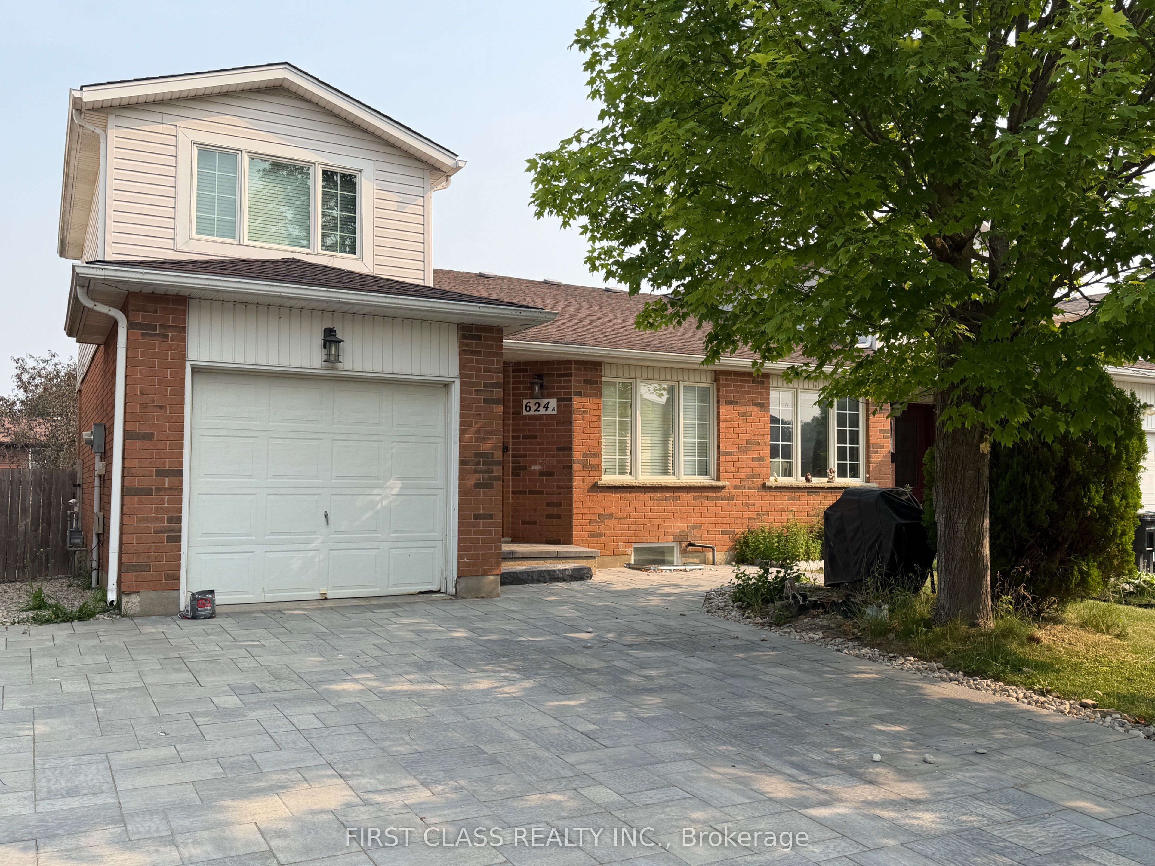 (LOWER) 624A Rummelhardt Drive, Waterloo, ON N2T 2K7