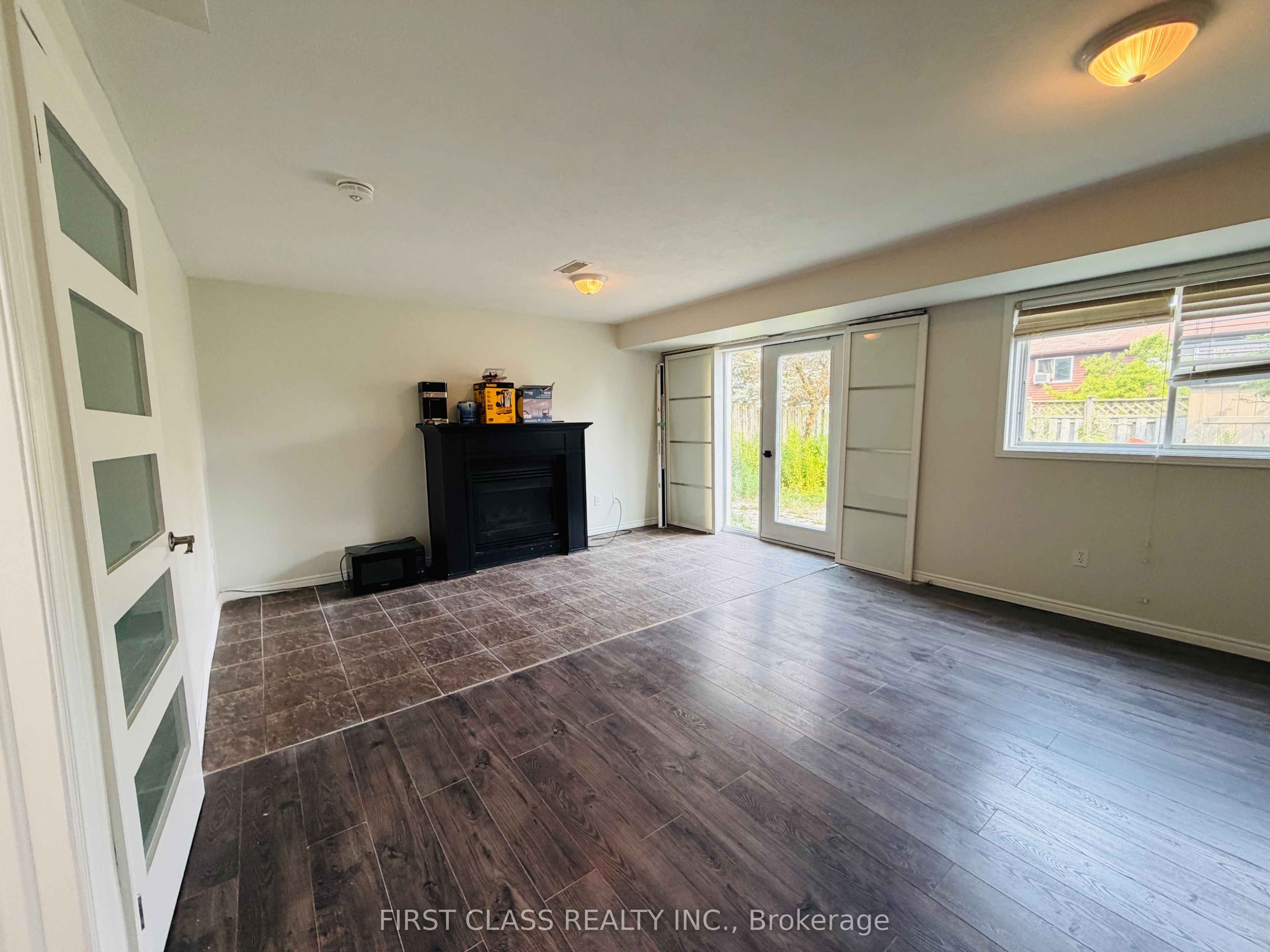 (LOWER) 624A Rummelhardt Drive, Waterloo, ON N2T 2K7 photo 5